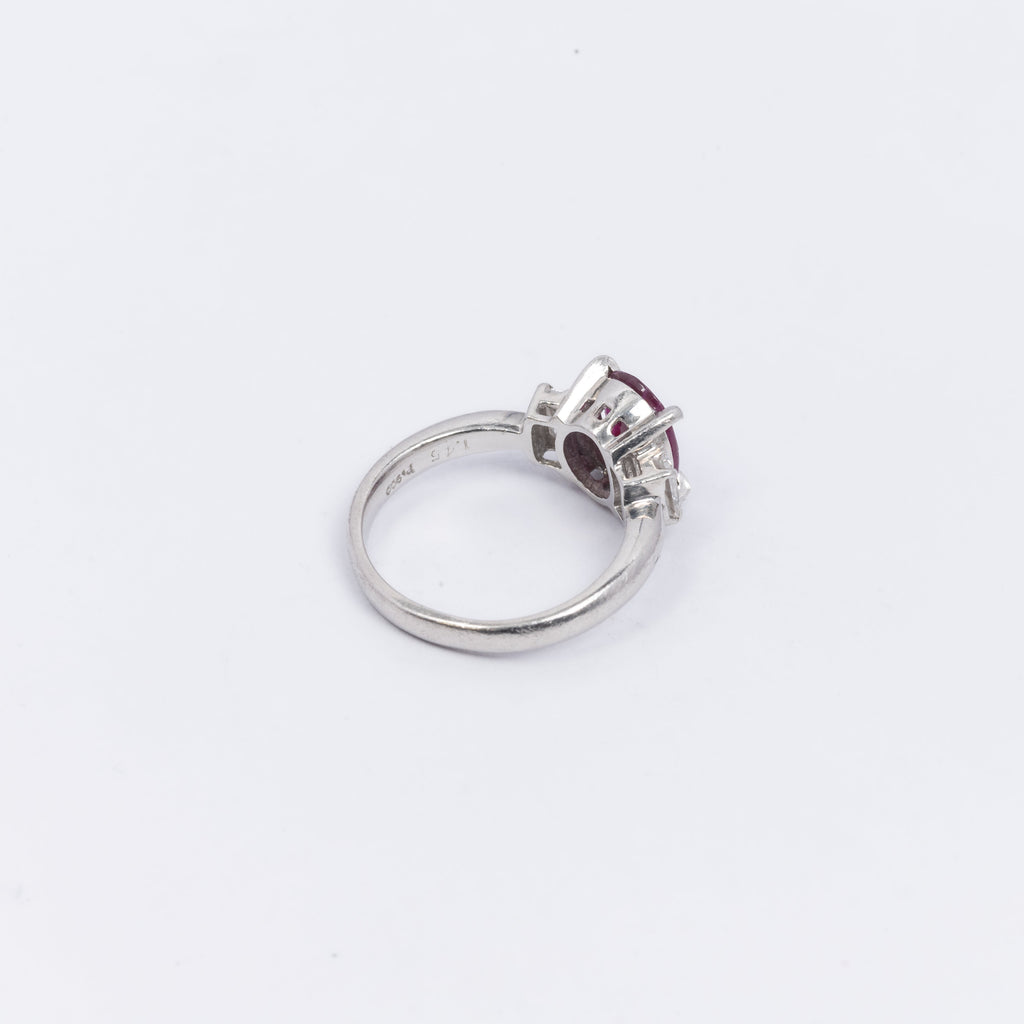 Ladies Ruby & Diamond Ring