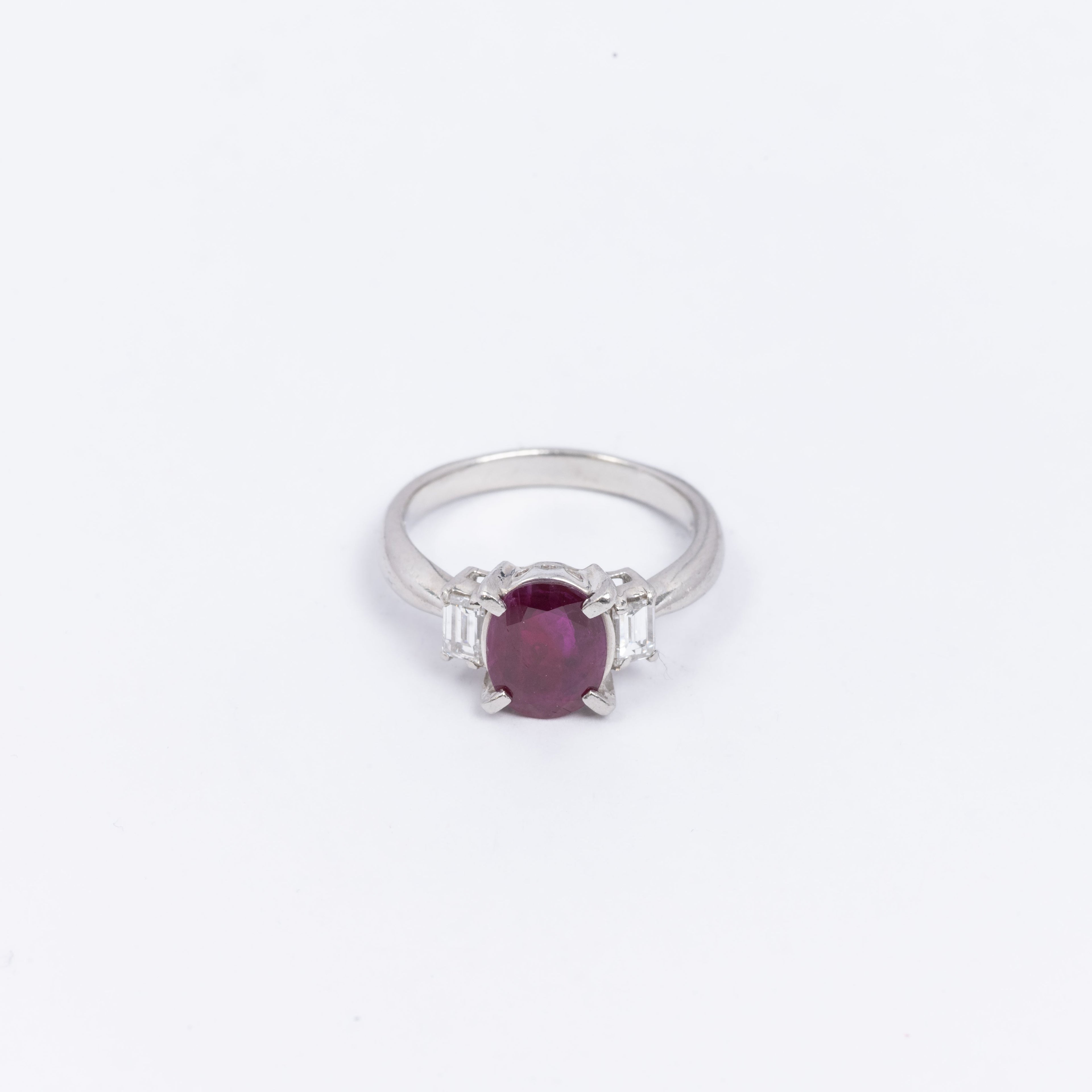 Ladies Ruby & Diamond Ring