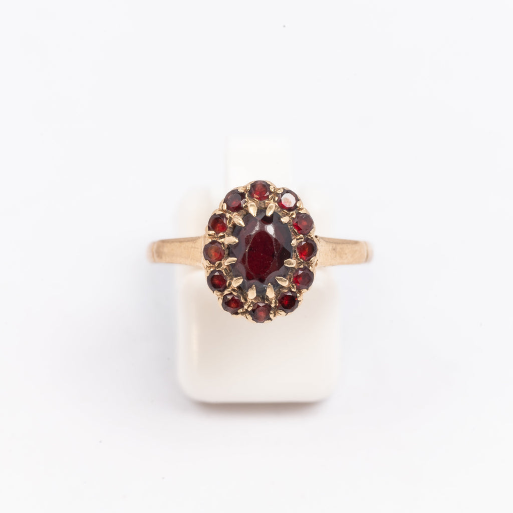 Ladies Garnet Ring
