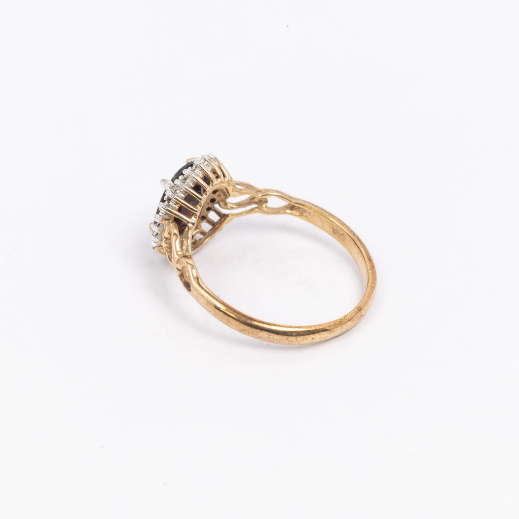 Ladies Garnet Ring