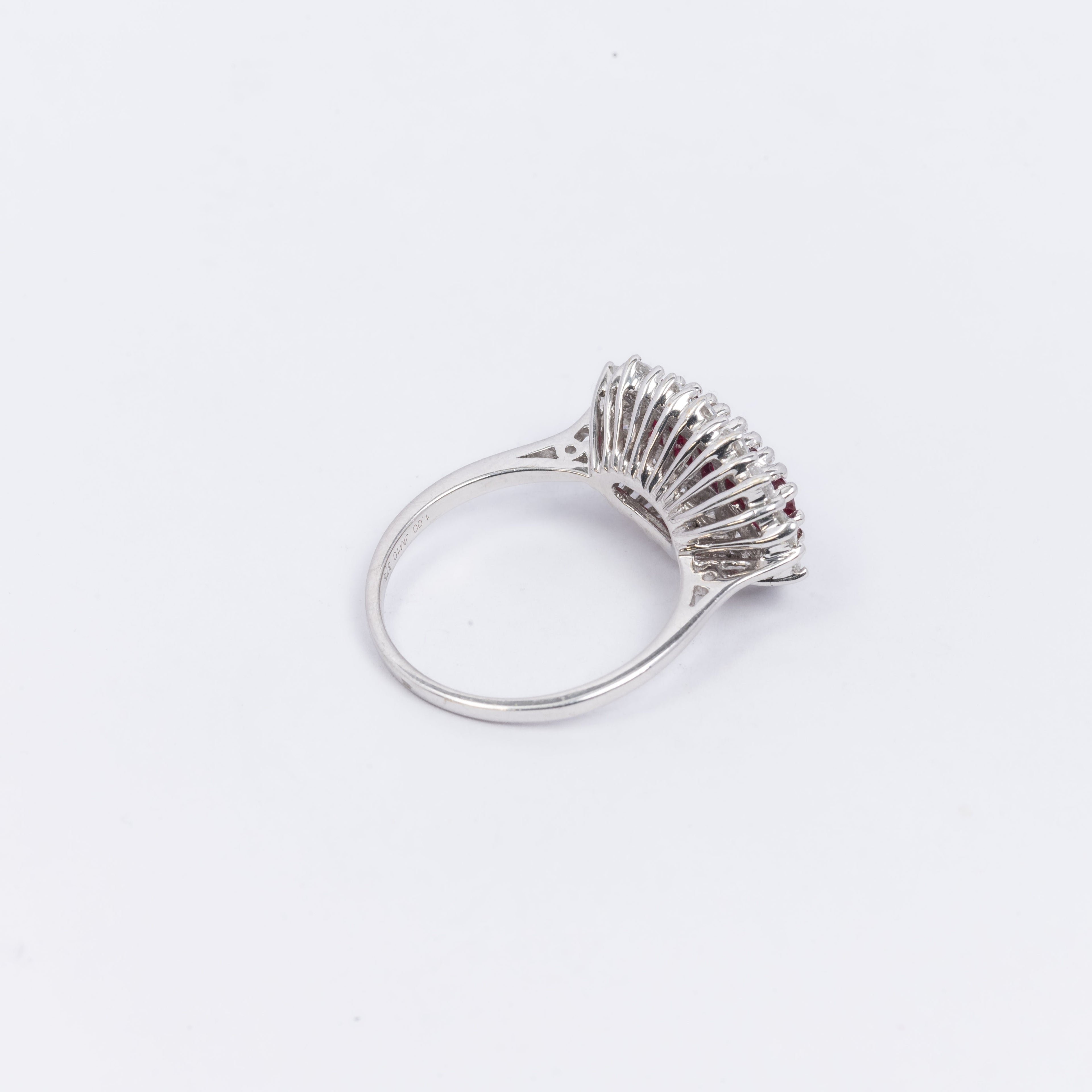 Ladies Ruby & Diamond Ring