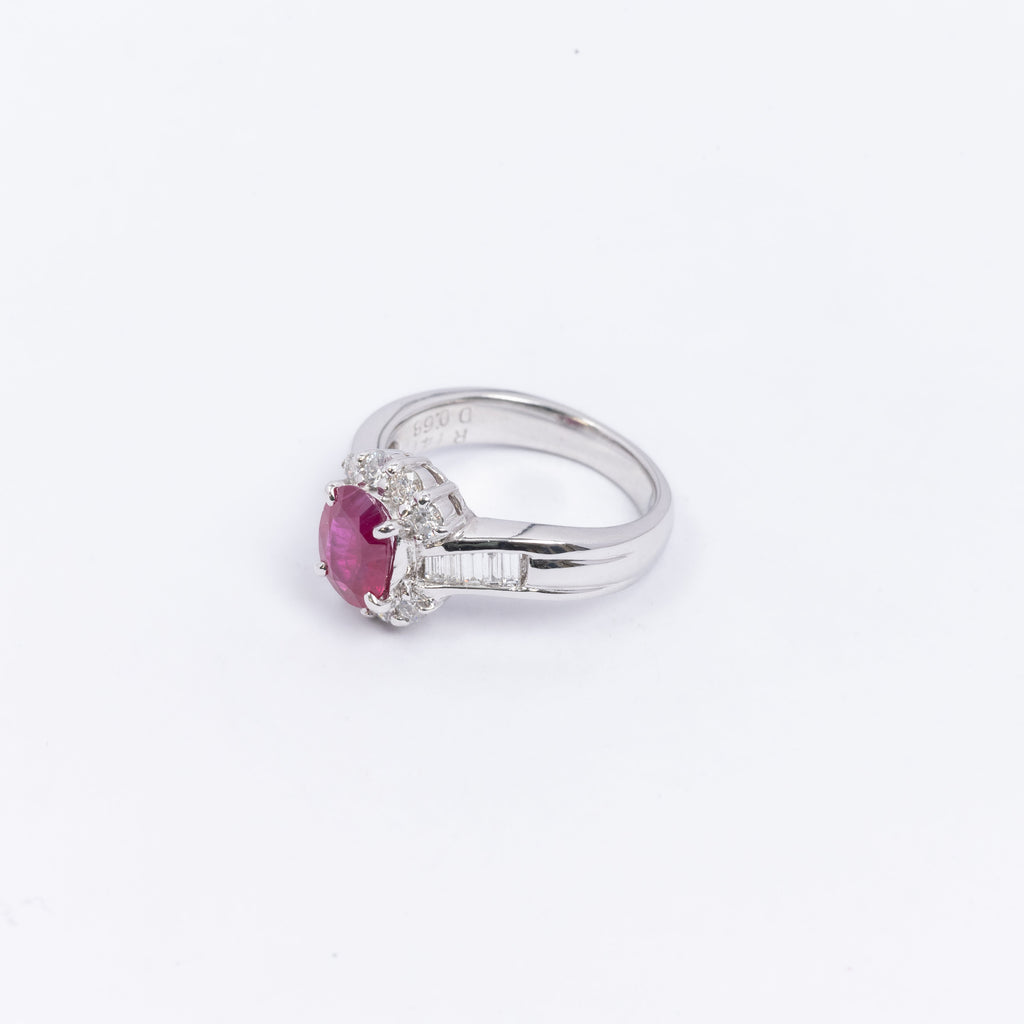 Ladies Ruby & Diamond Ring