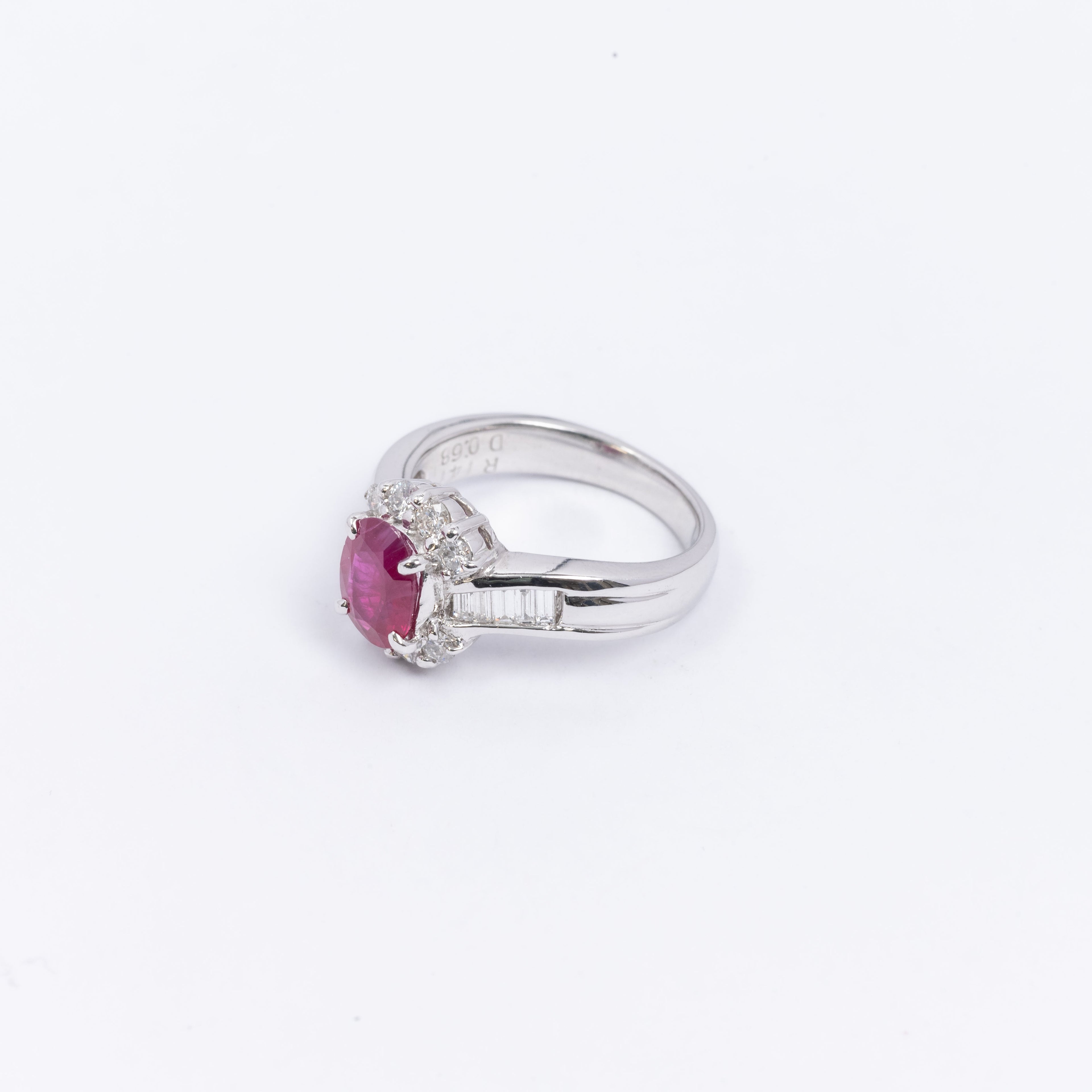 Ladies Ruby & Diamond Ring
