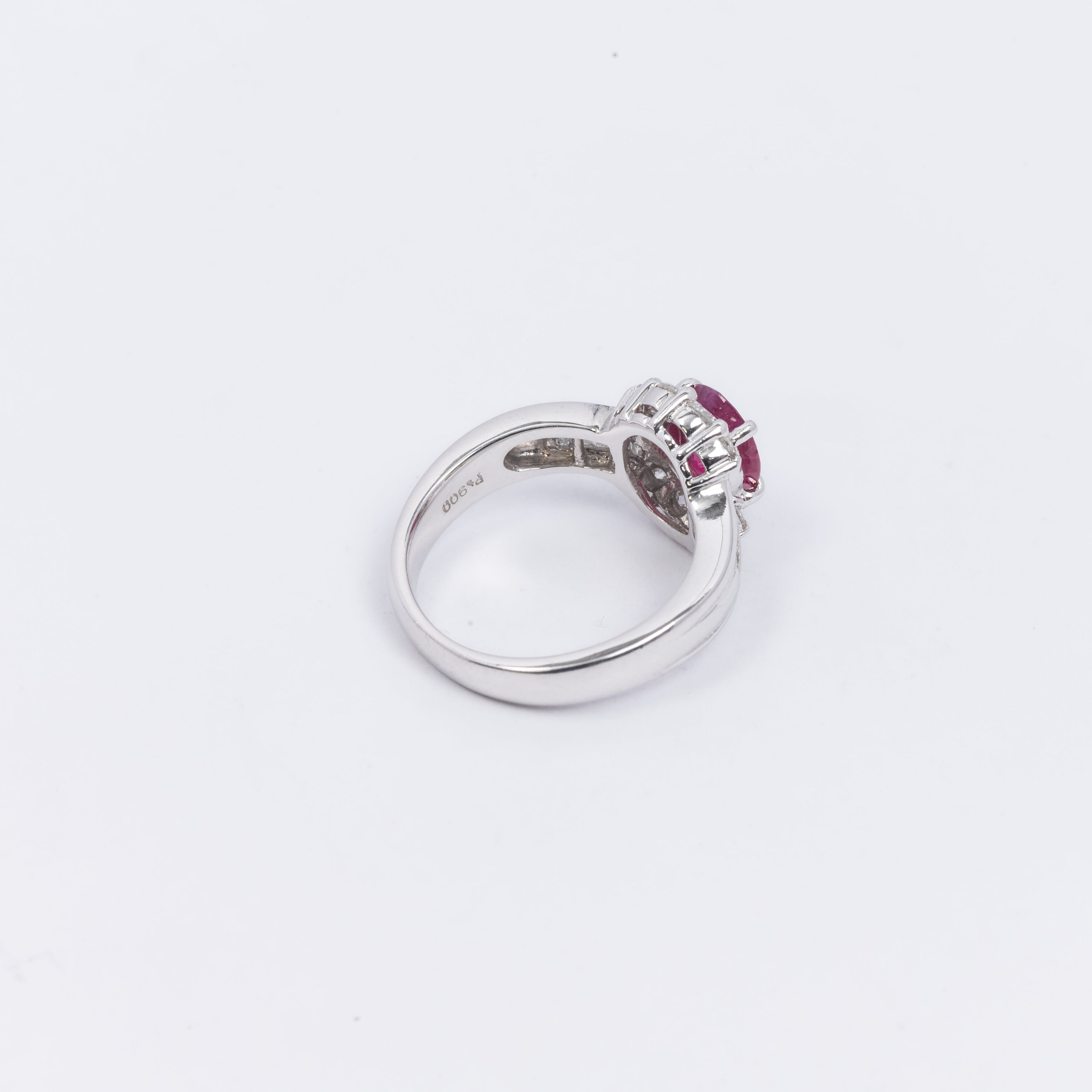 Ladies Ruby & Diamond Ring