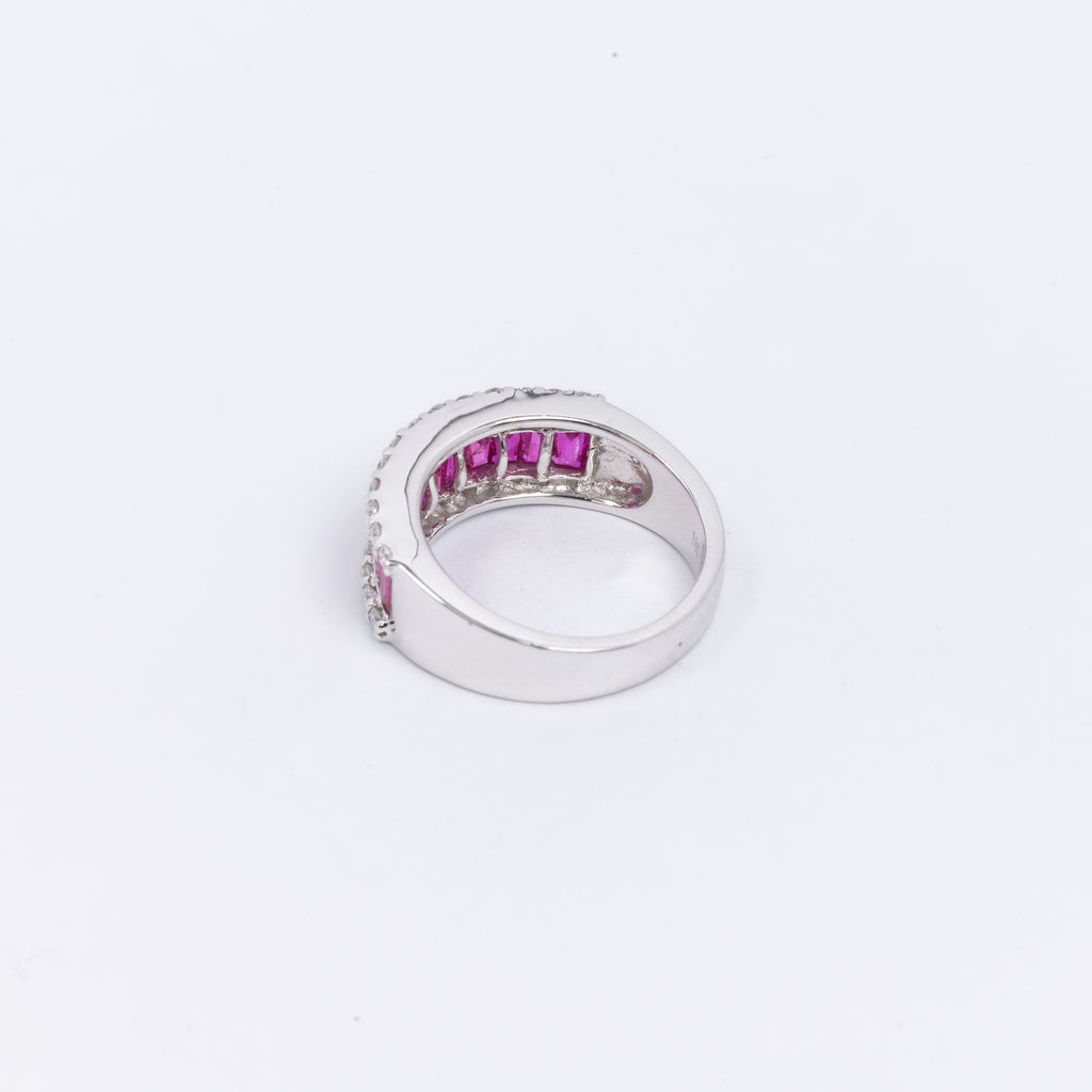 Ladies Ruby & Diamond Ring