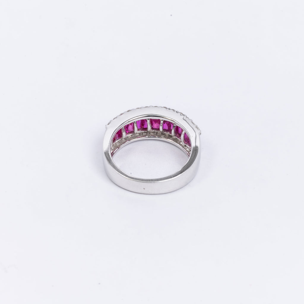 Ladies Ruby & Diamond Ring