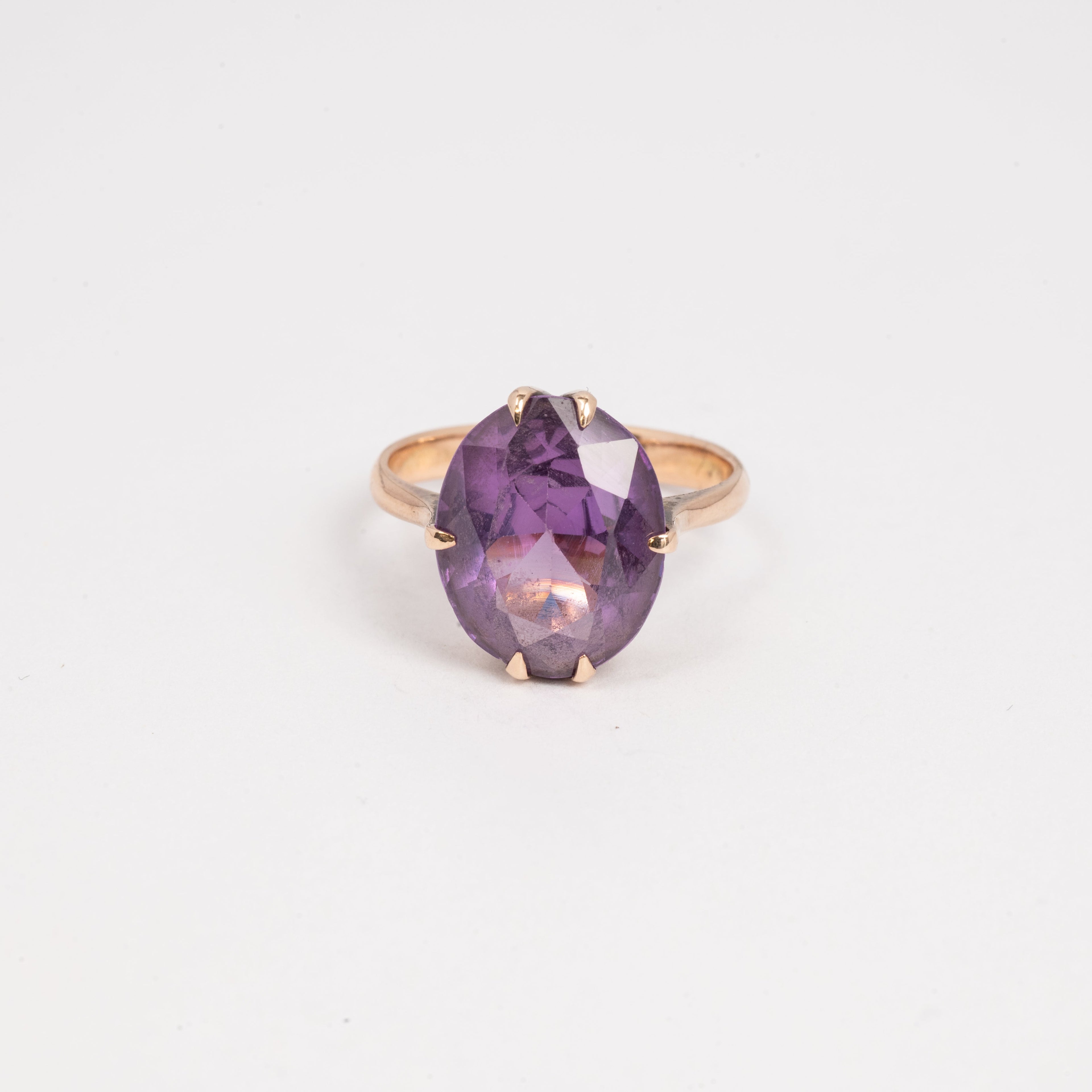 Ladies Solitaire Ring