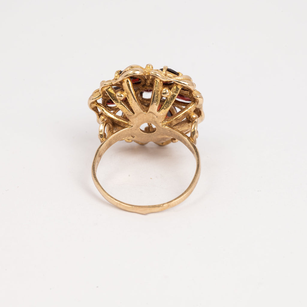 Ladies Garnet Ring