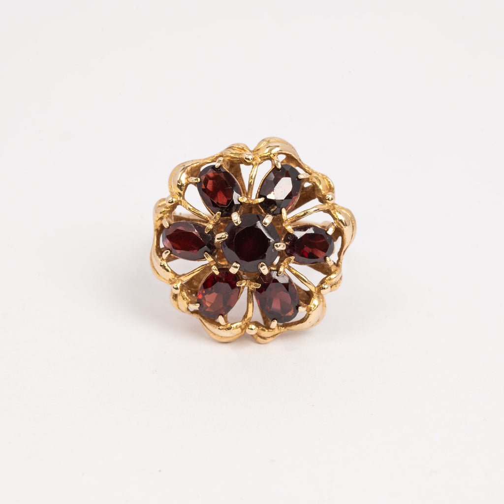Ladies Garnet Ring