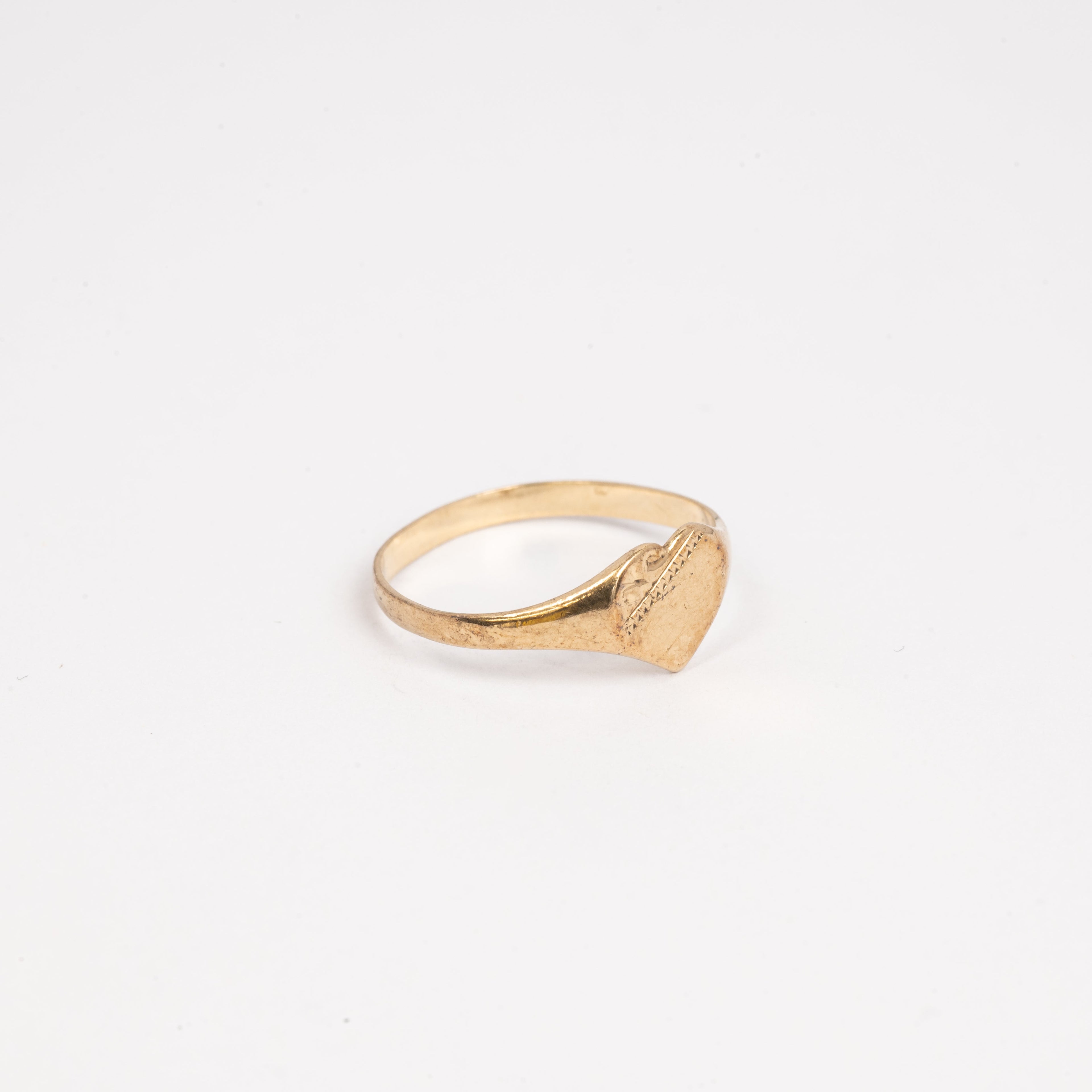 Ladies Small Heart Ring
