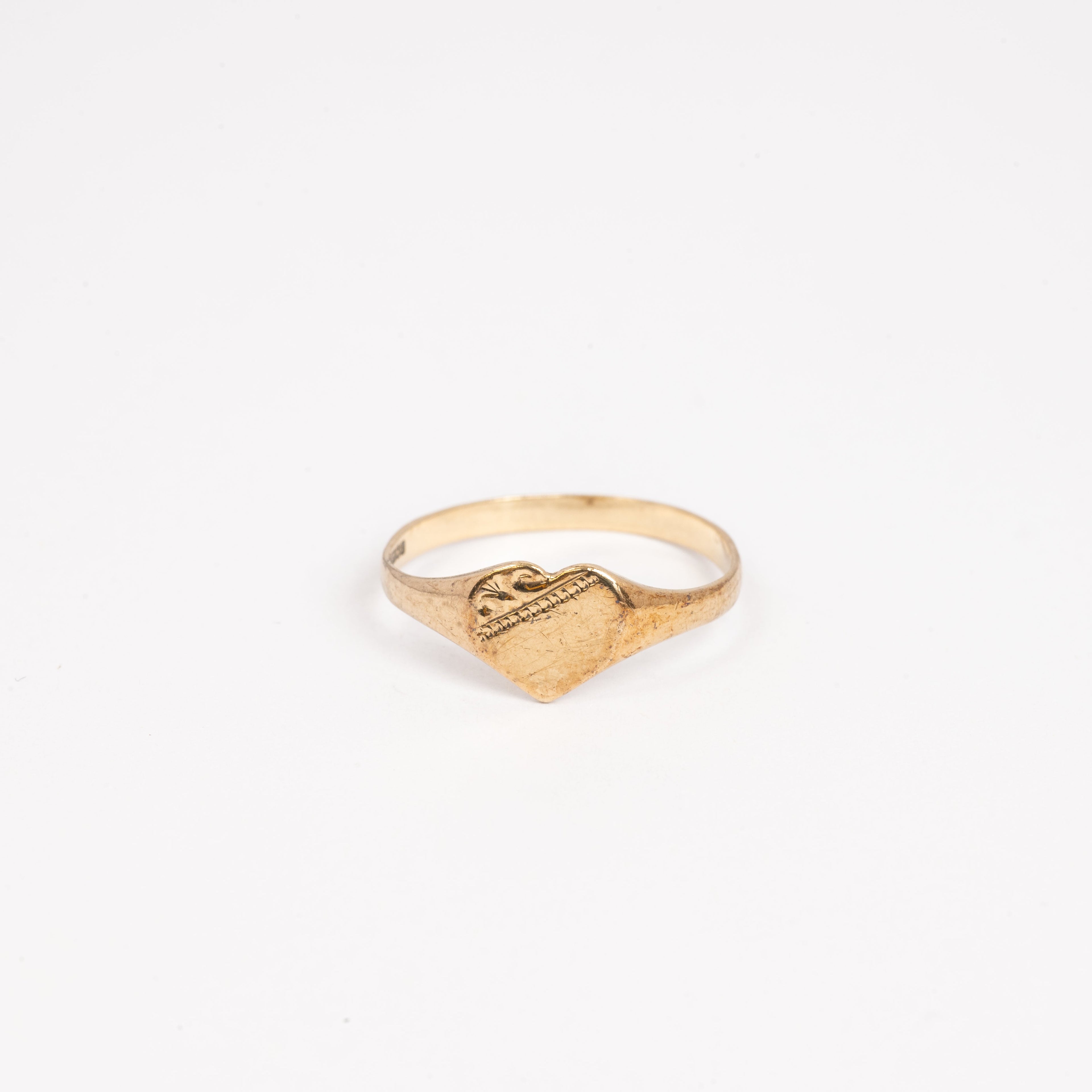 Ladies Small Heart Ring