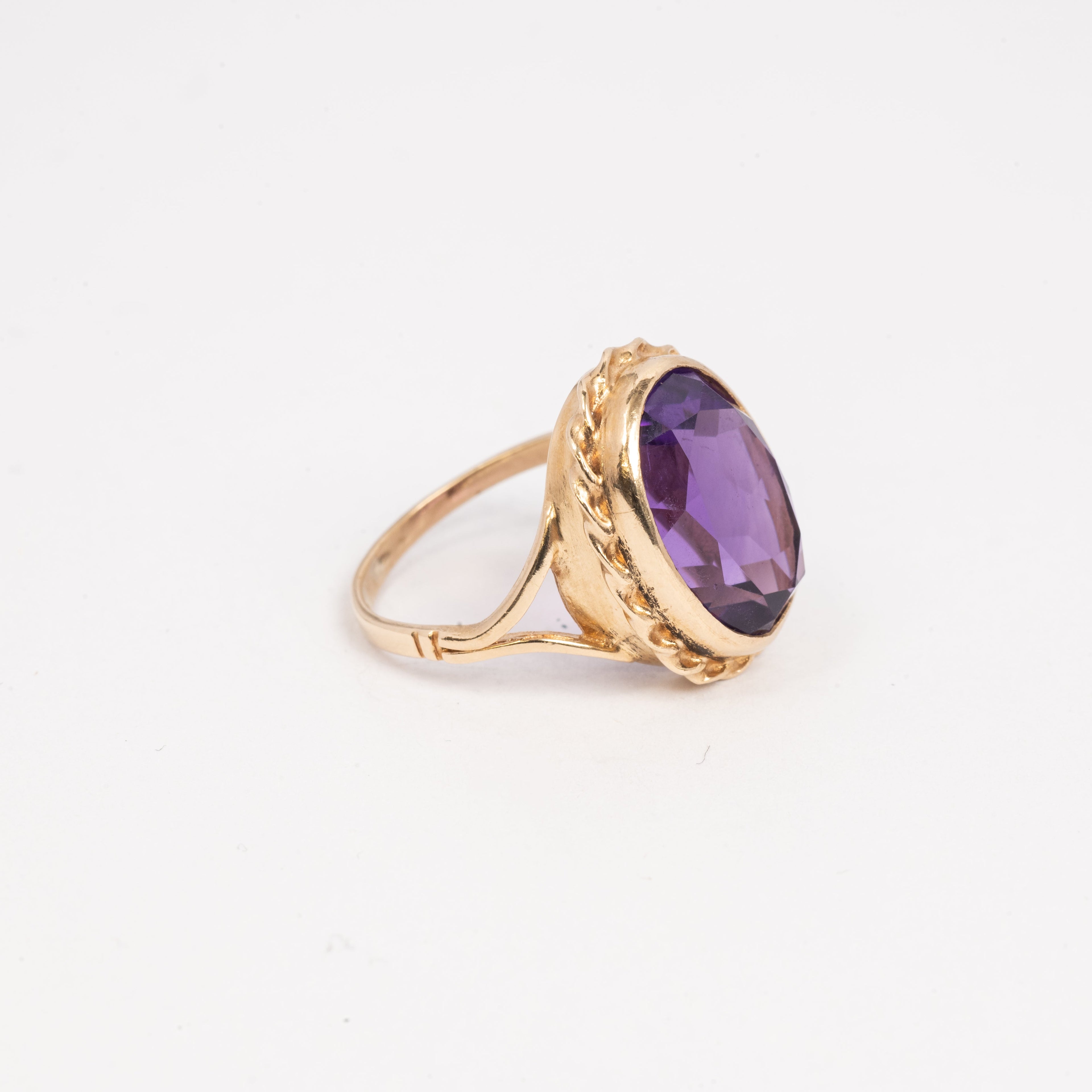 Ladies Large Amethyst Ring