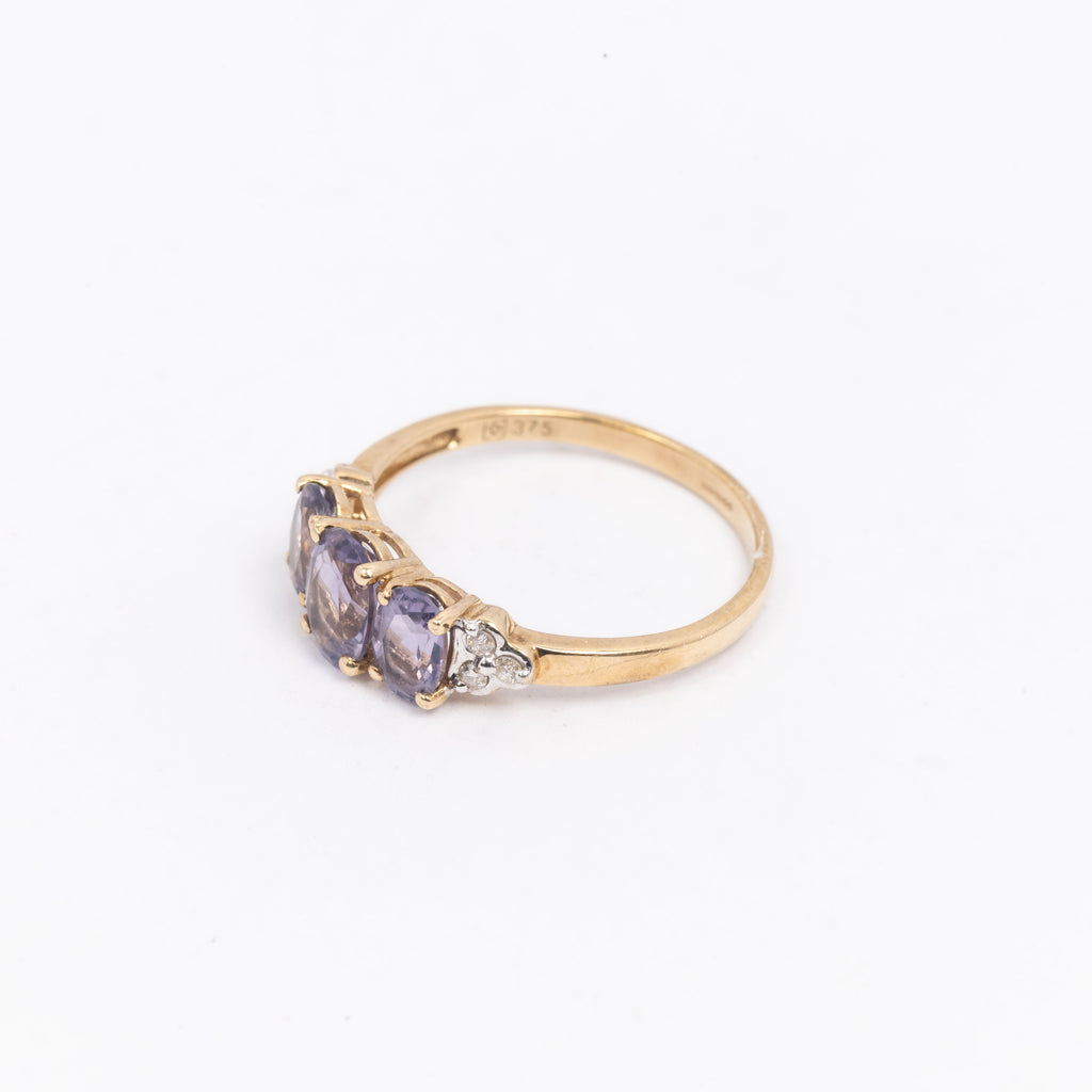 Ladies Amethyst Ring