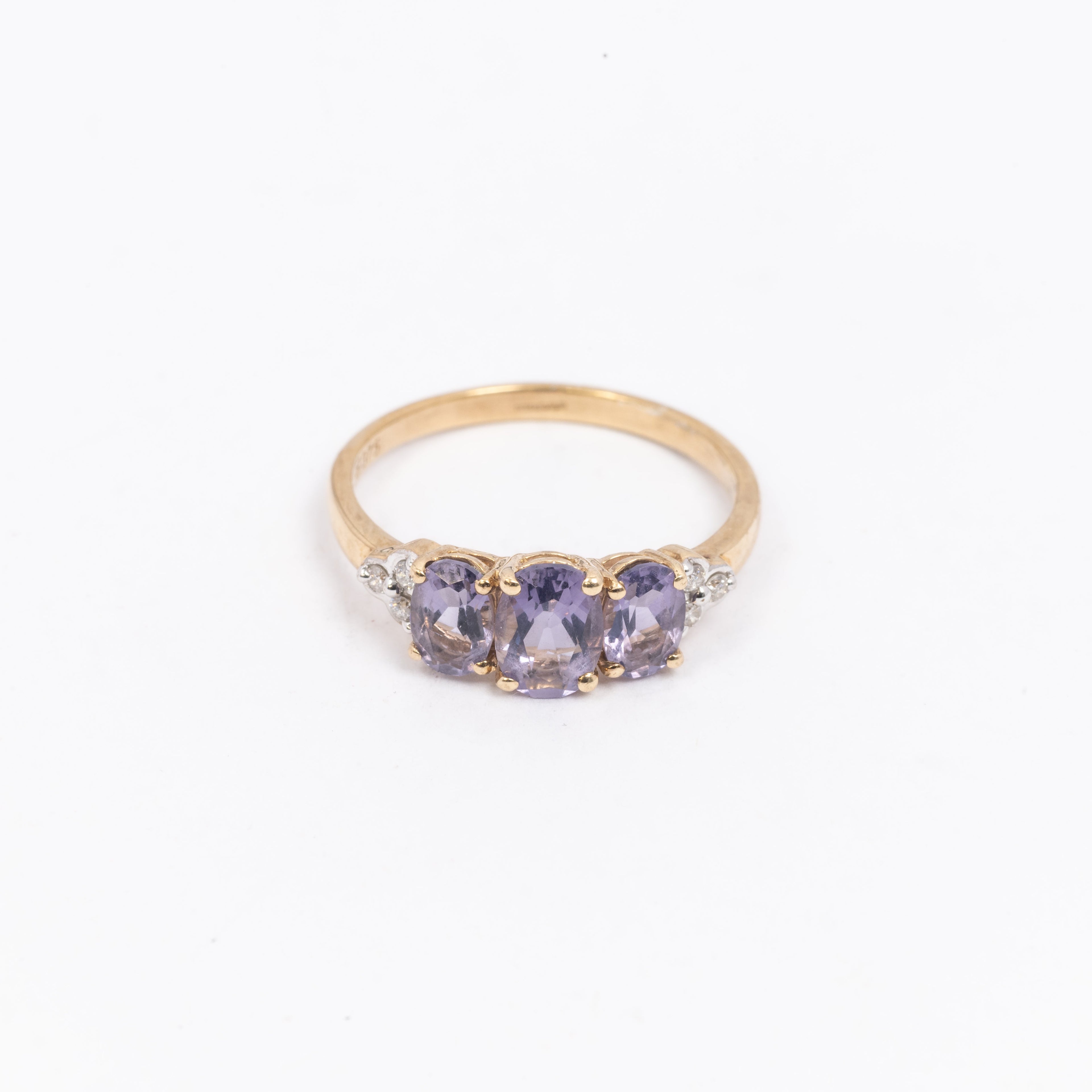 Ladies Amethyst Ring