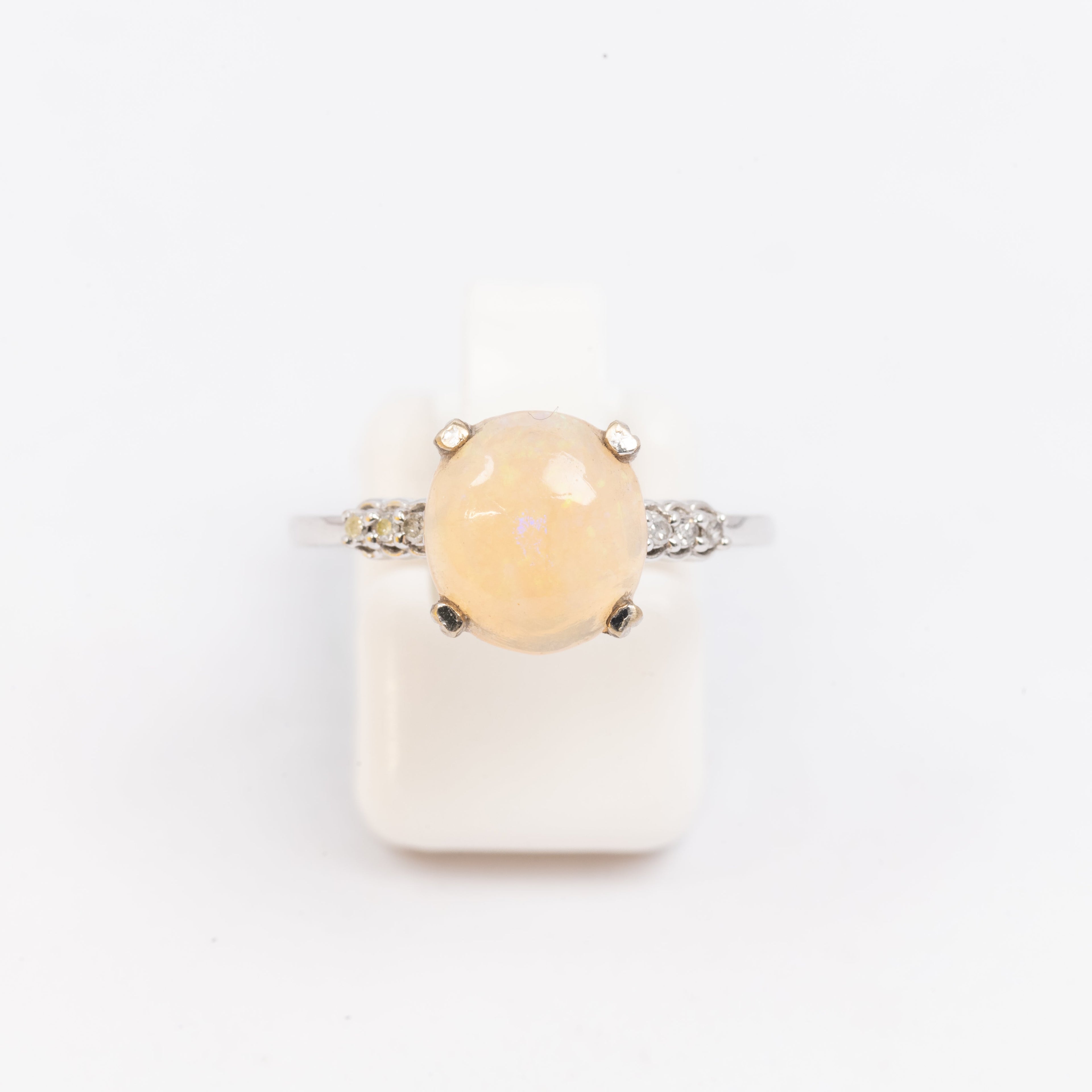 Ladies Opal Ring