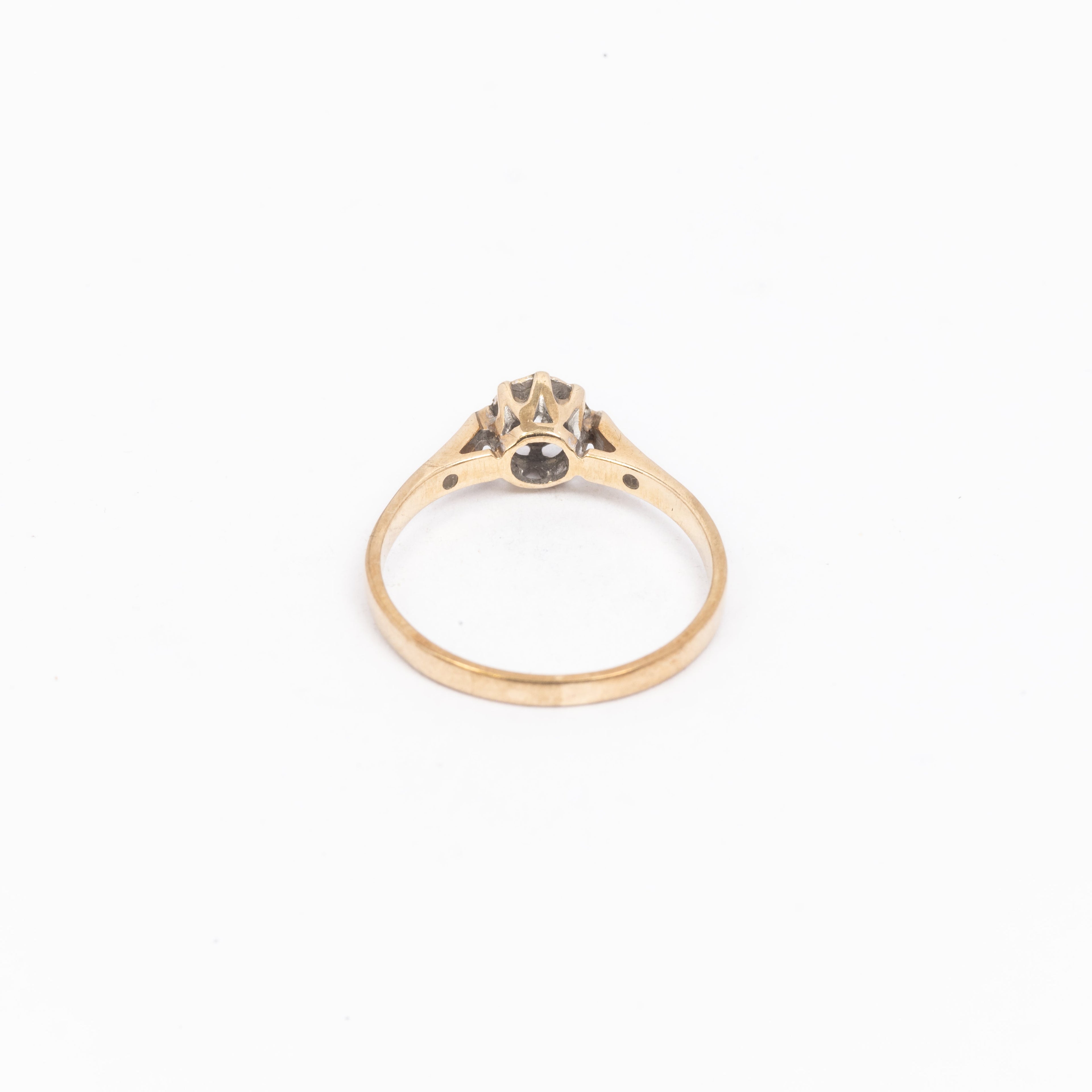 Illusion Diamond Solitaire Ring
