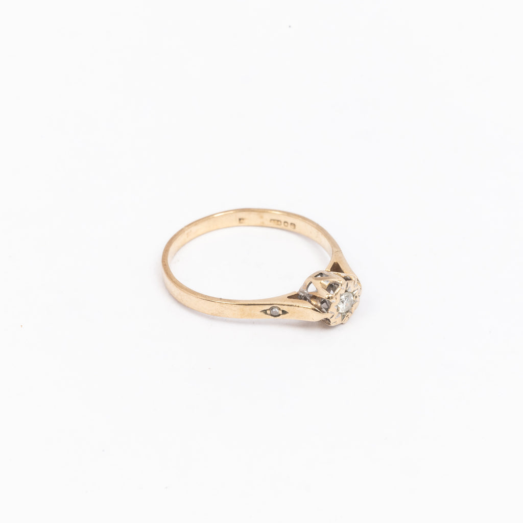 Illusion Diamond Solitaire Ring