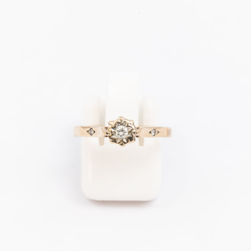 Illusion Diamond Solitaire Ring