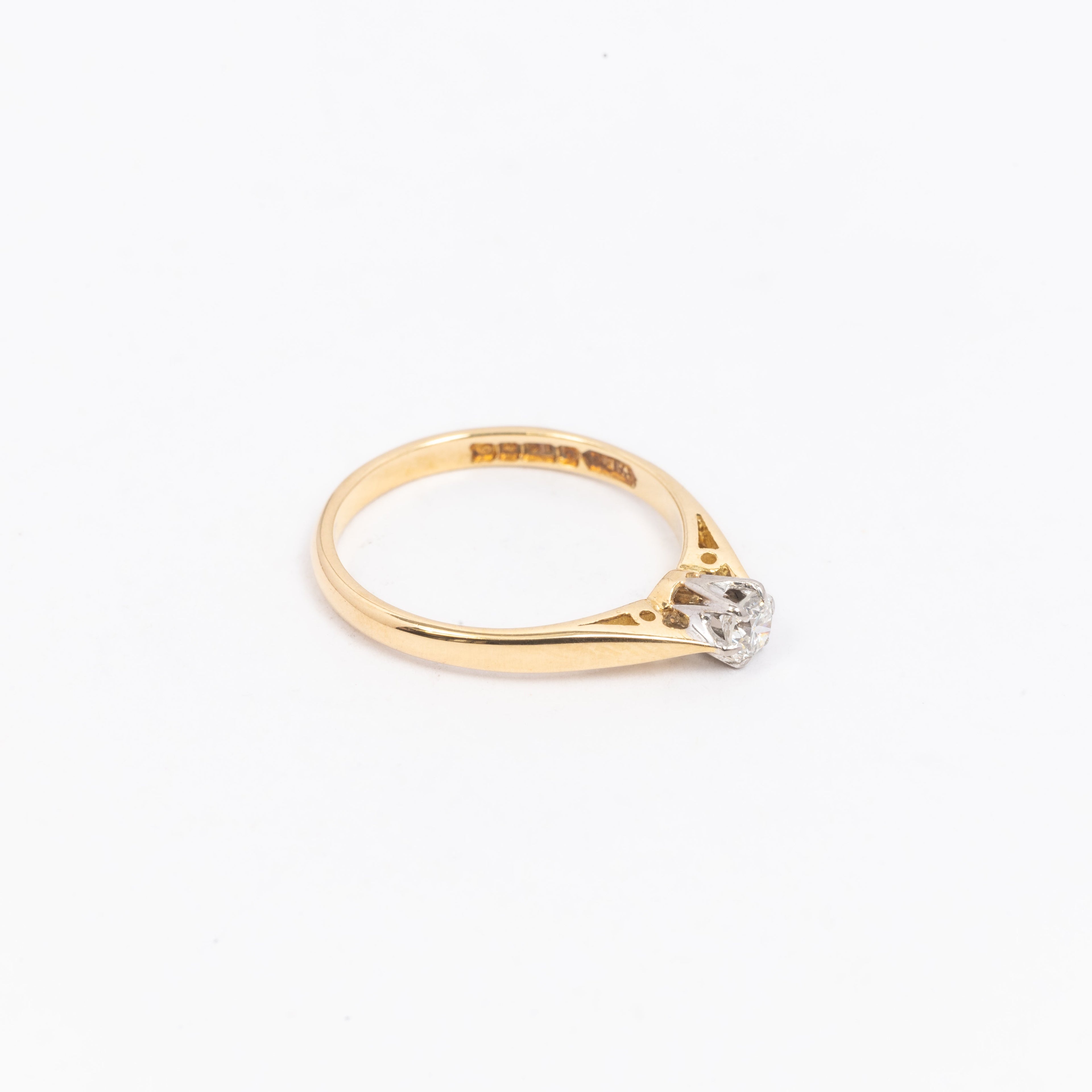 Ladies Solitaire Ring