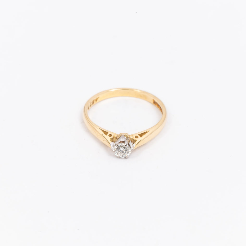 Ladies Solitaire Ring