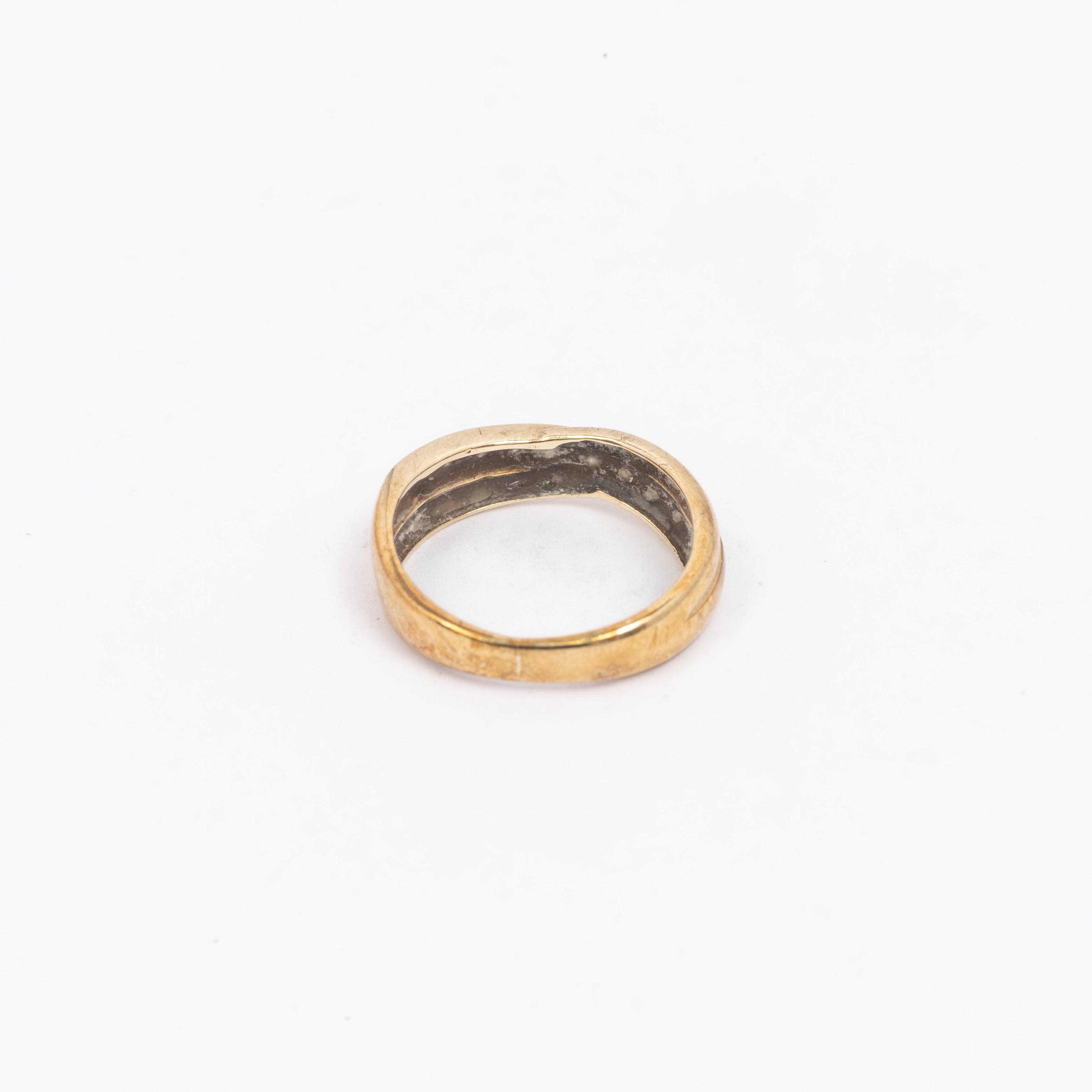 Ladies Half Twist Eternity Ring