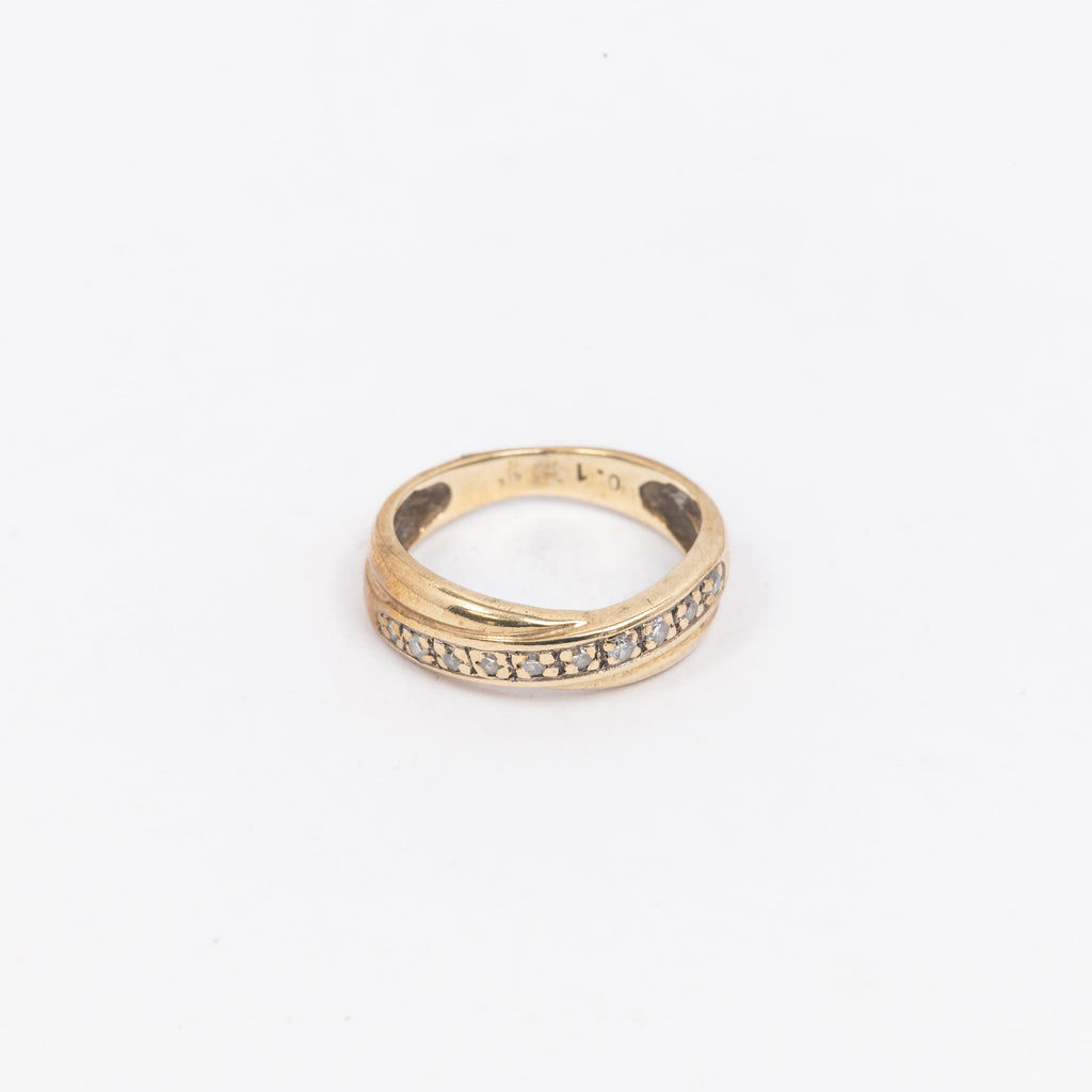 Ladies Half Twist Eternity Ring