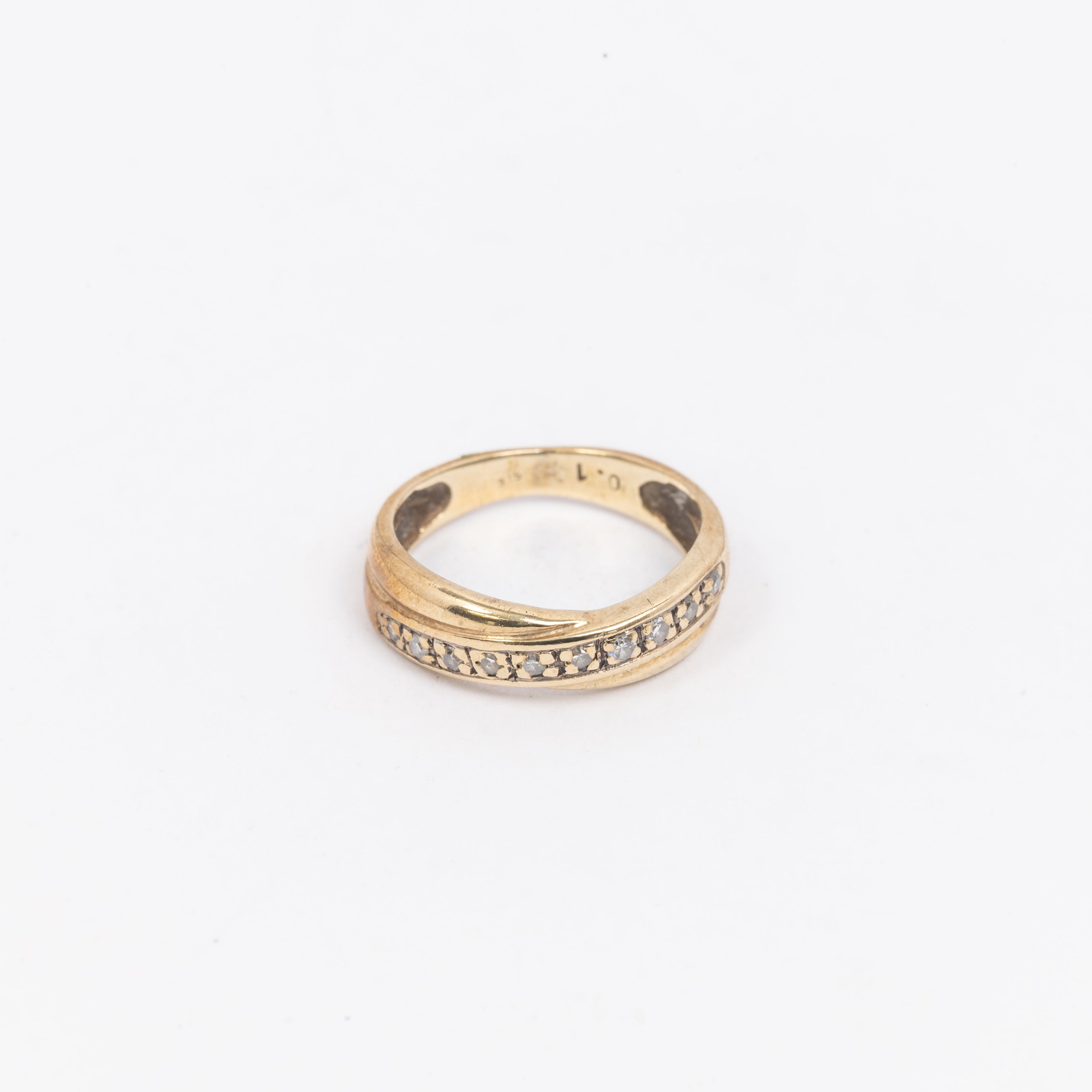 Ladies Half Twist Eternity Ring