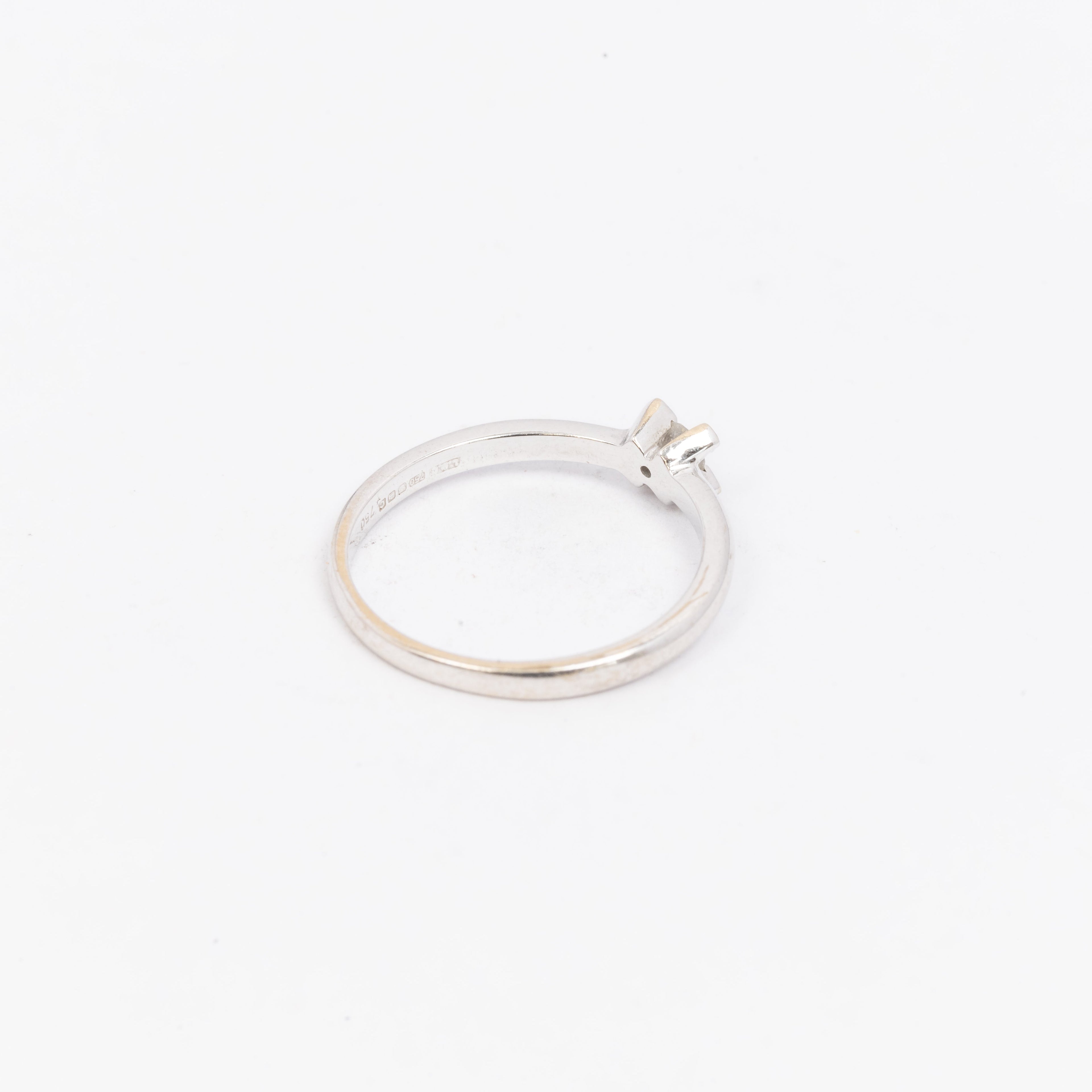Ladies White Gold Solitaire Ring