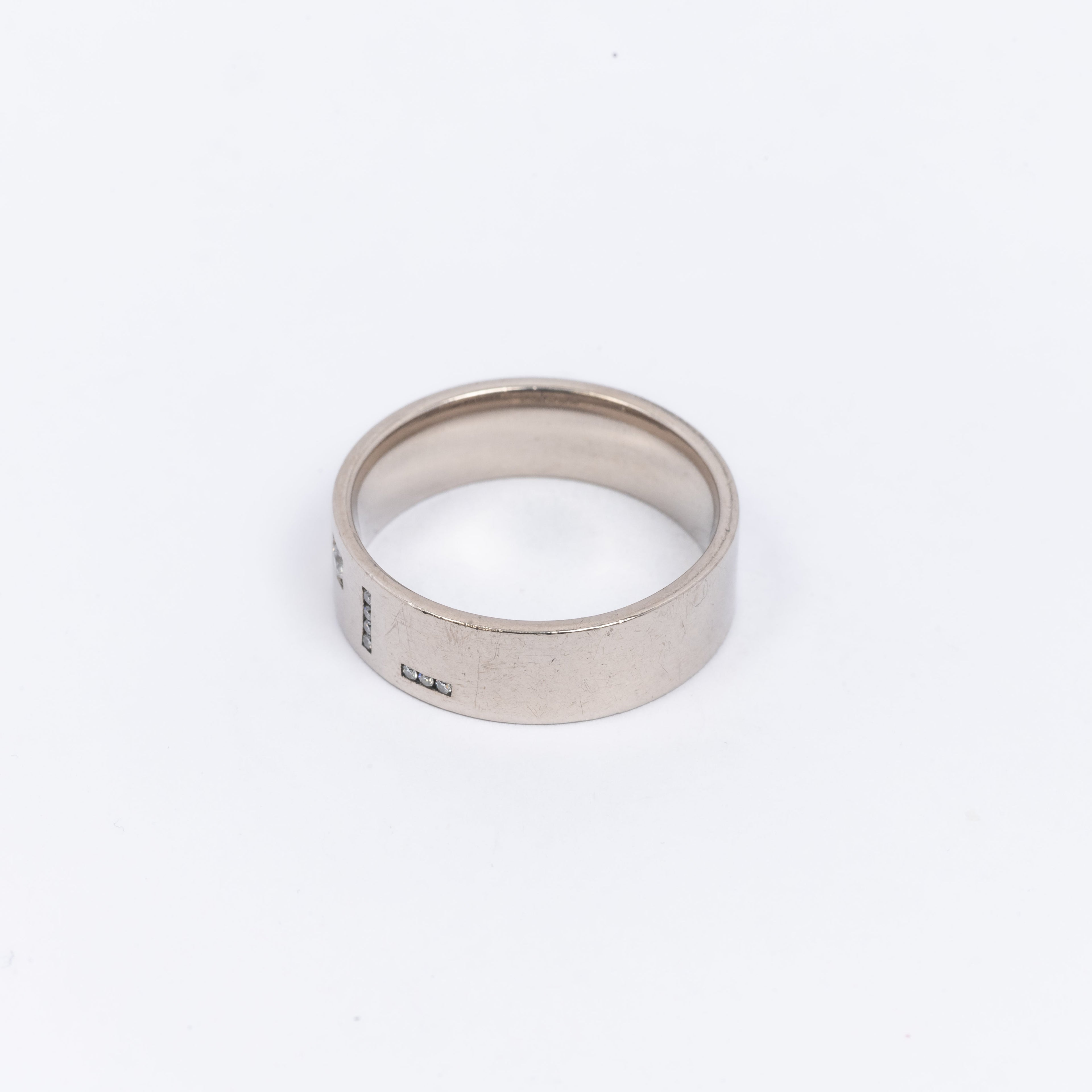 Mens White Gold & Diamond RIng