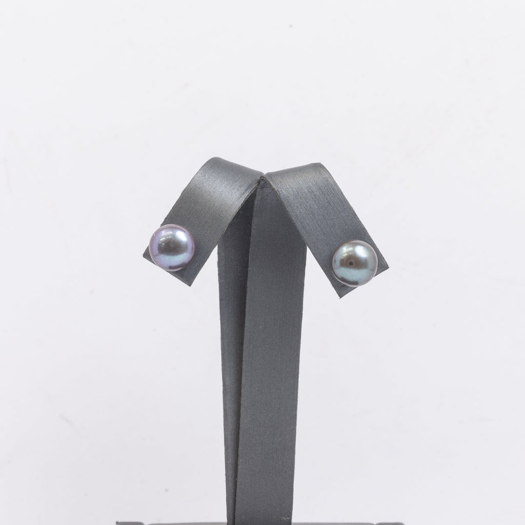 Ladies Round Pearl Earrings