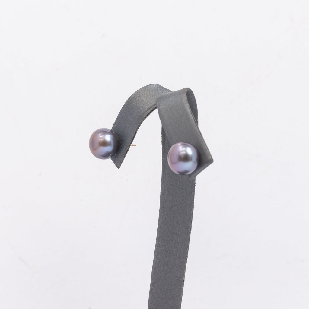 Ladies Grey Pearl Earrings