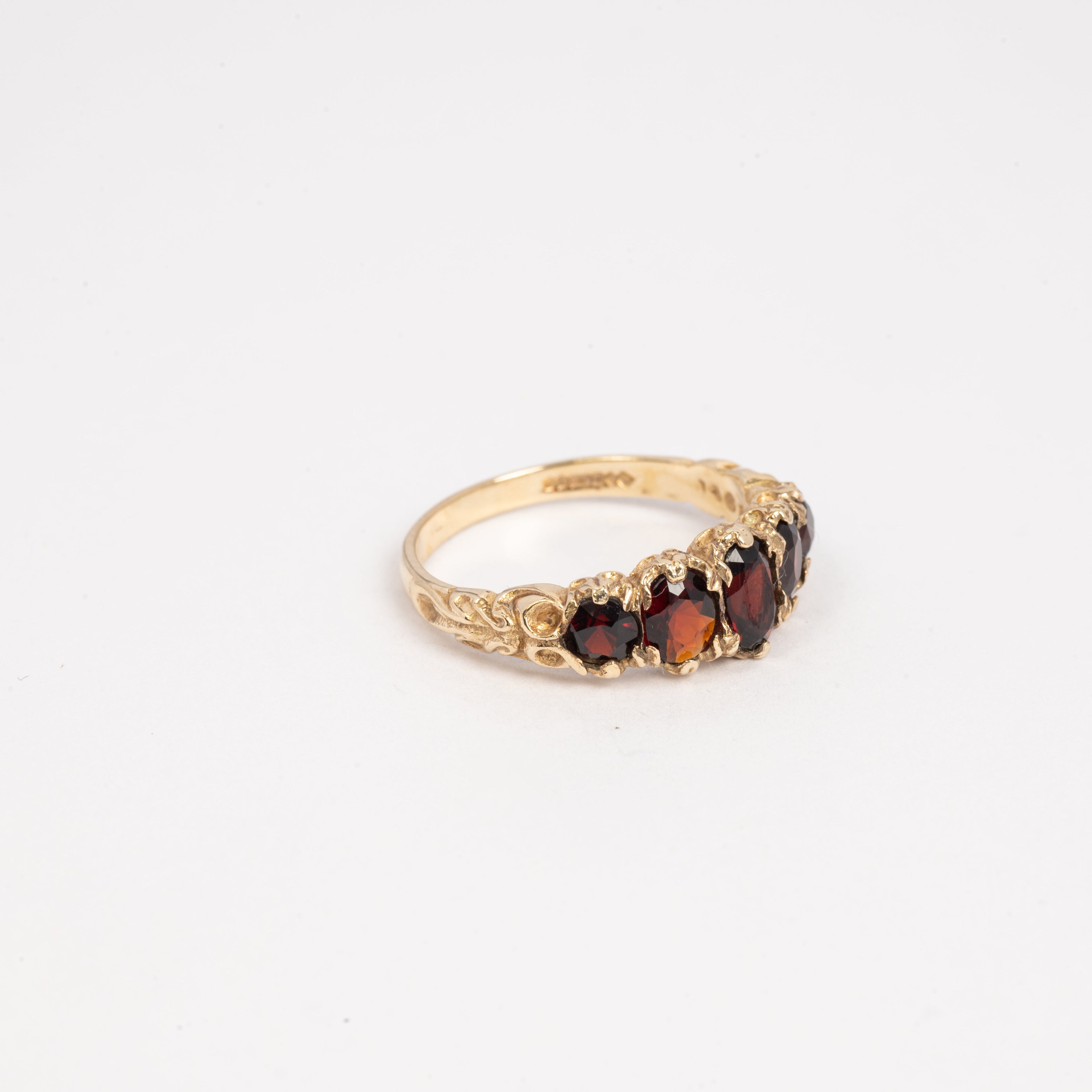 Ladies 5 Stone Garnet Ring