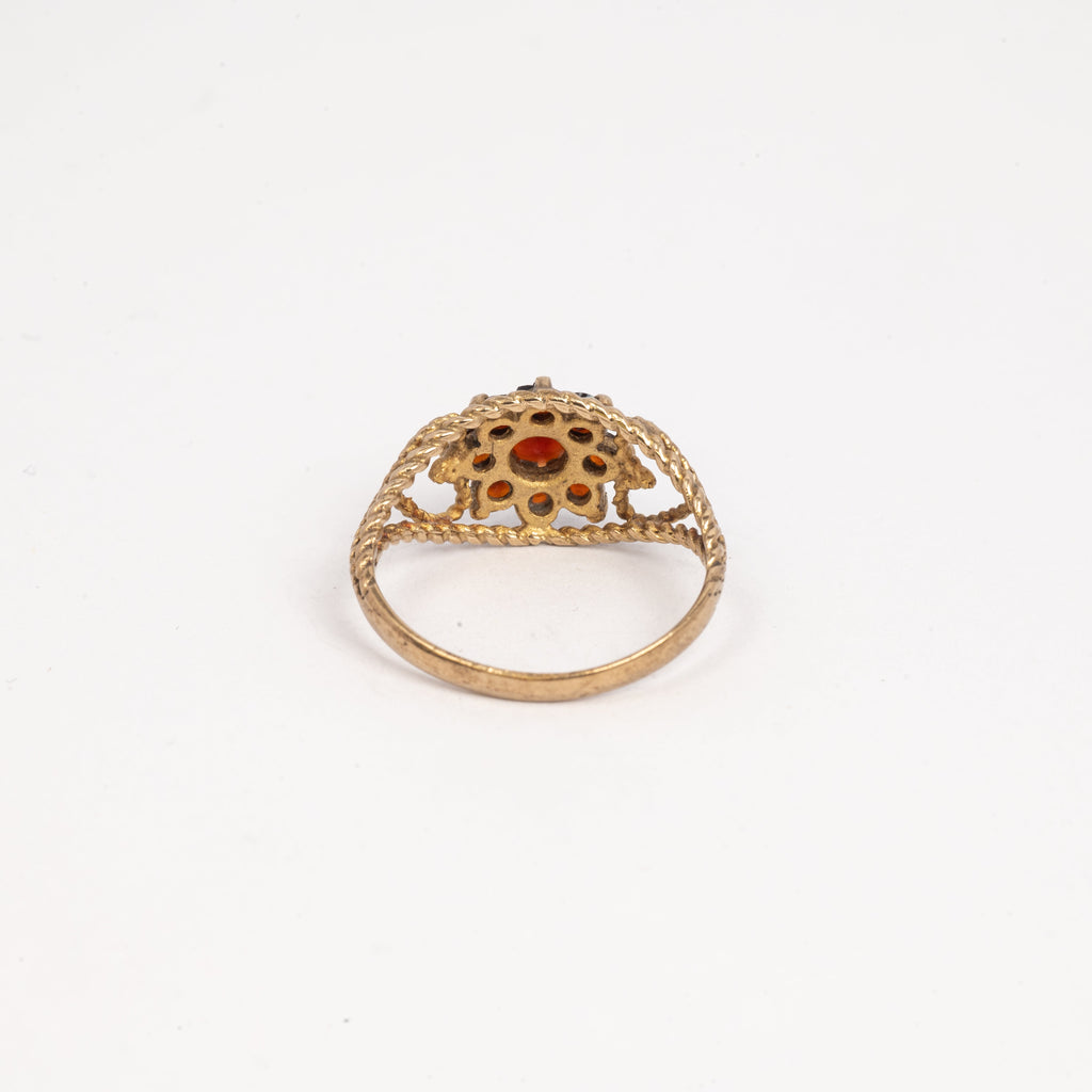 Ladies Garnet Flower Ring