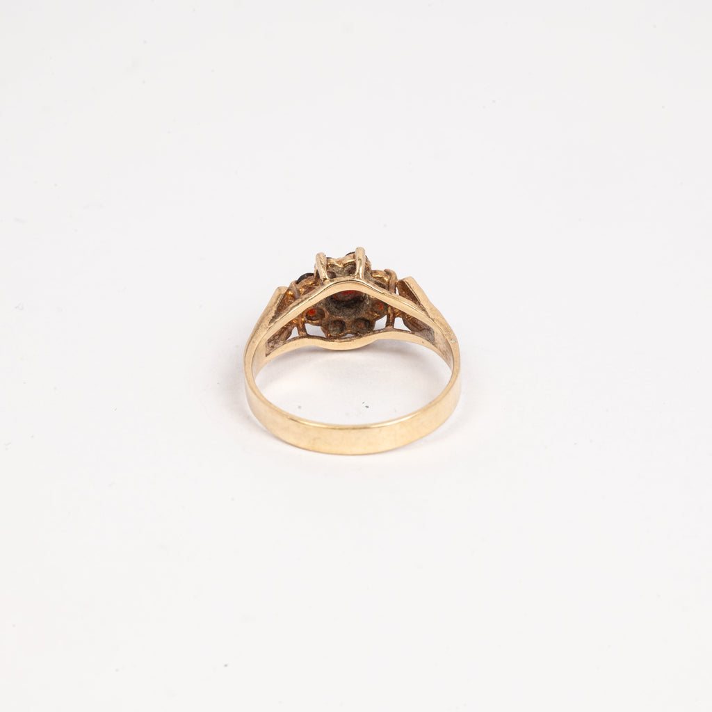 Ladies Garnet Flower Ring