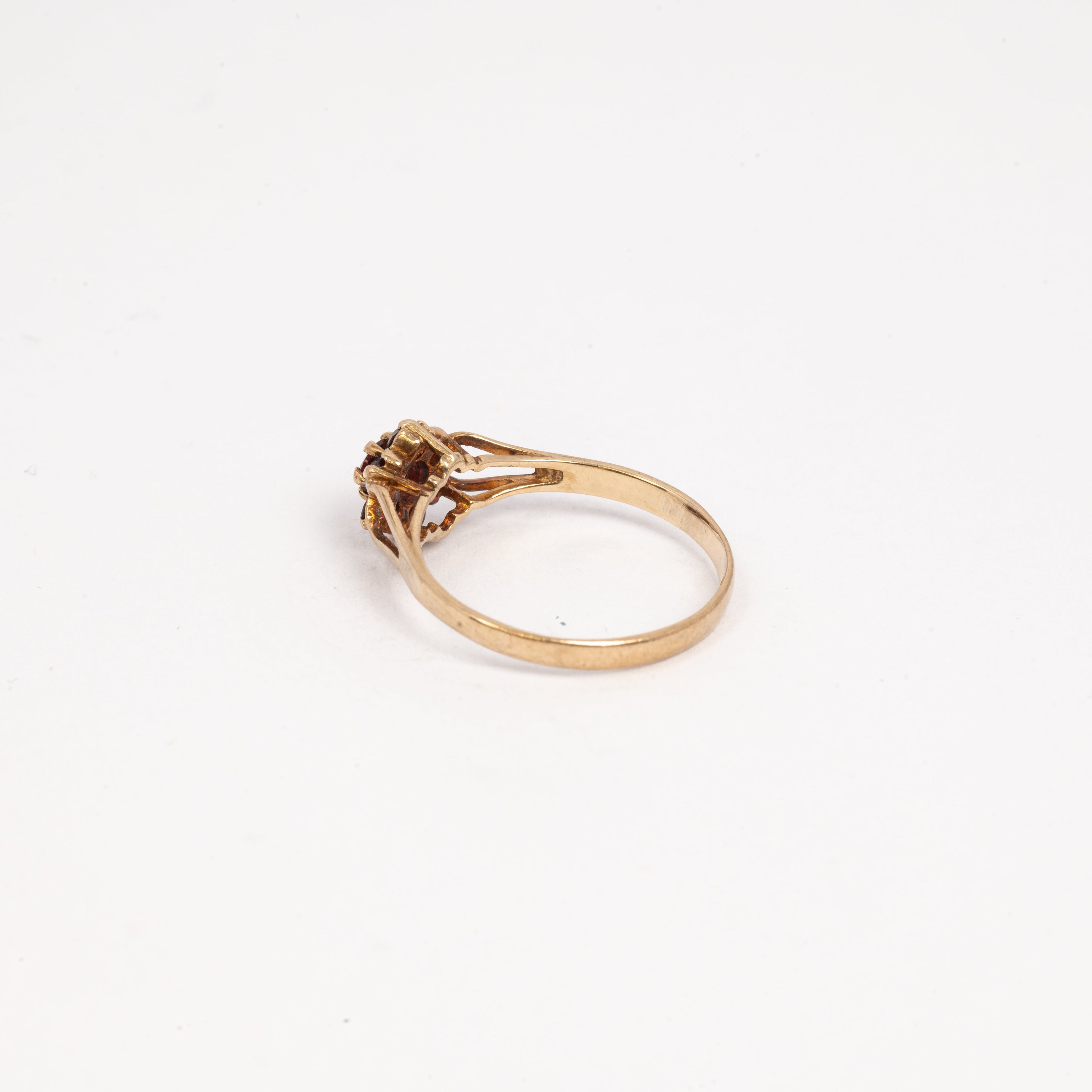 Ladies Small Garnet Flower Ring