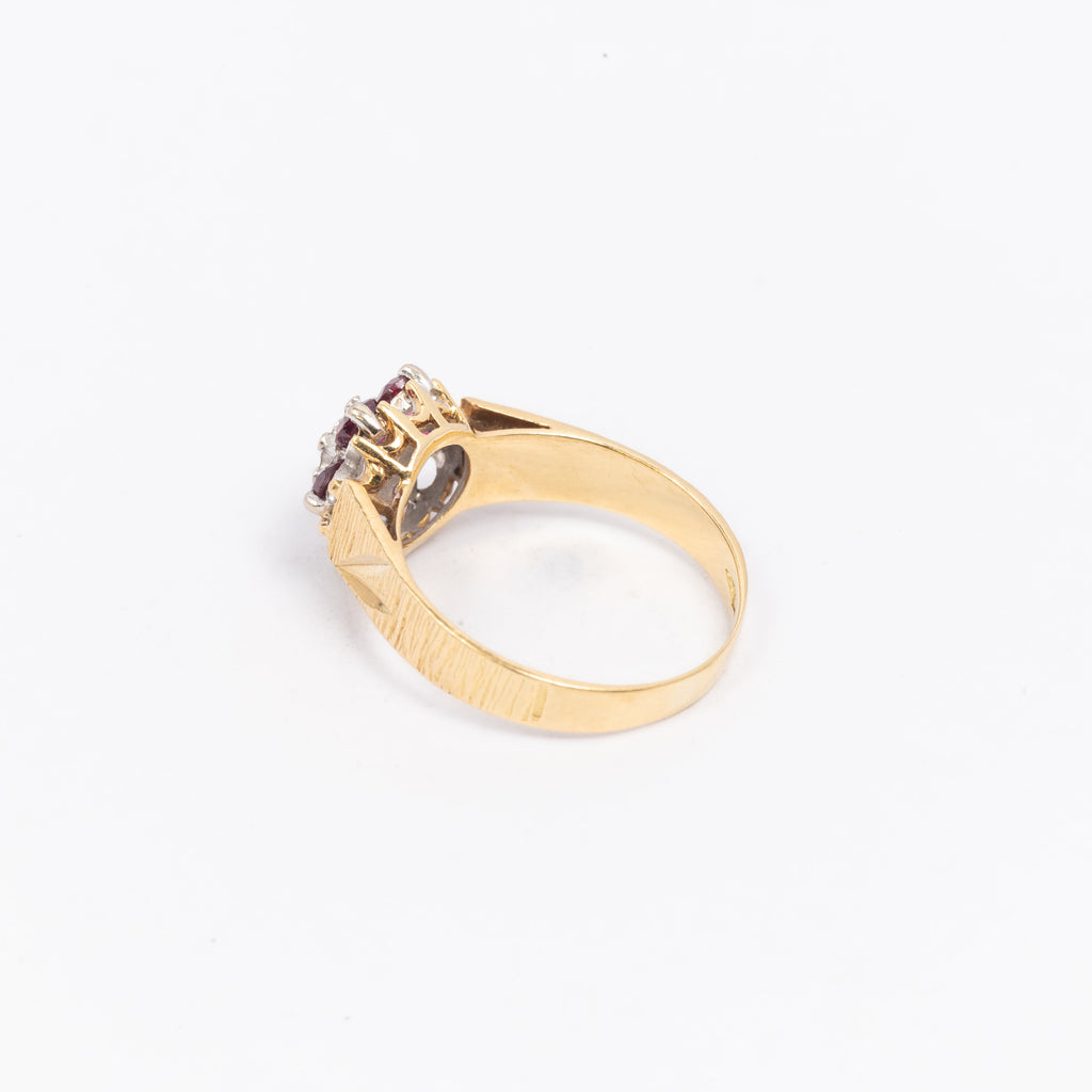 Ladies Ruby Ring