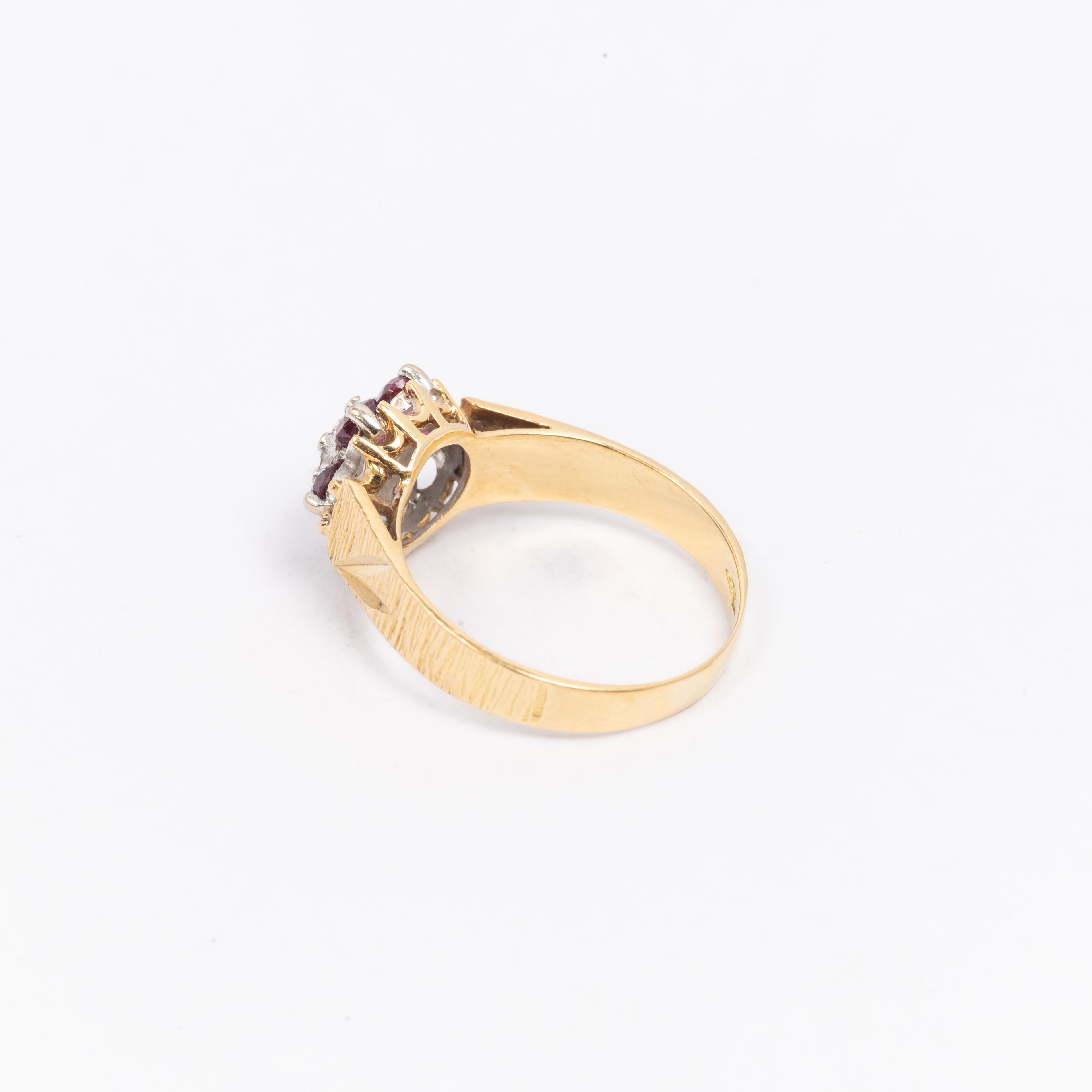 Ladies Ruby Ring