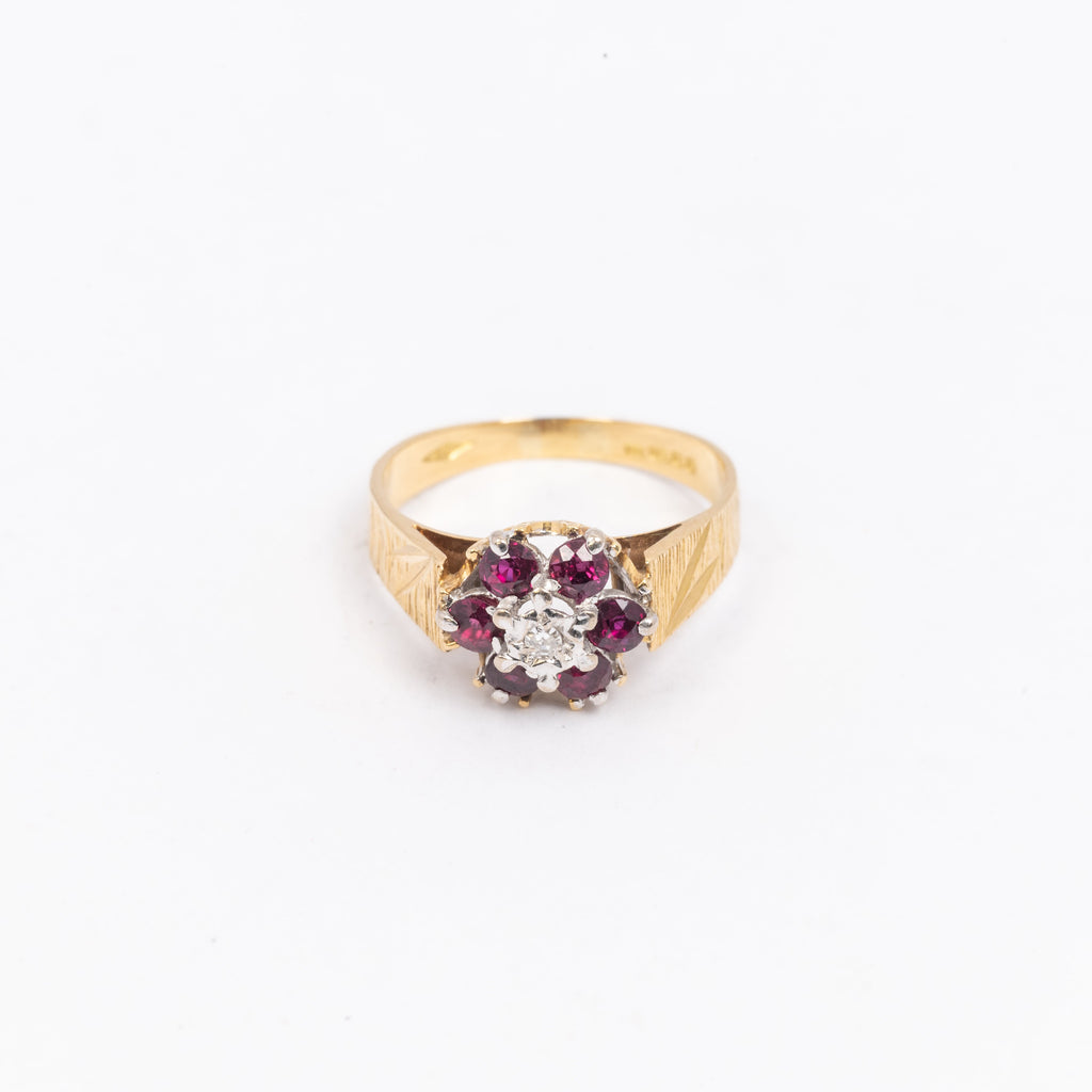 Ladies Ruby Ring