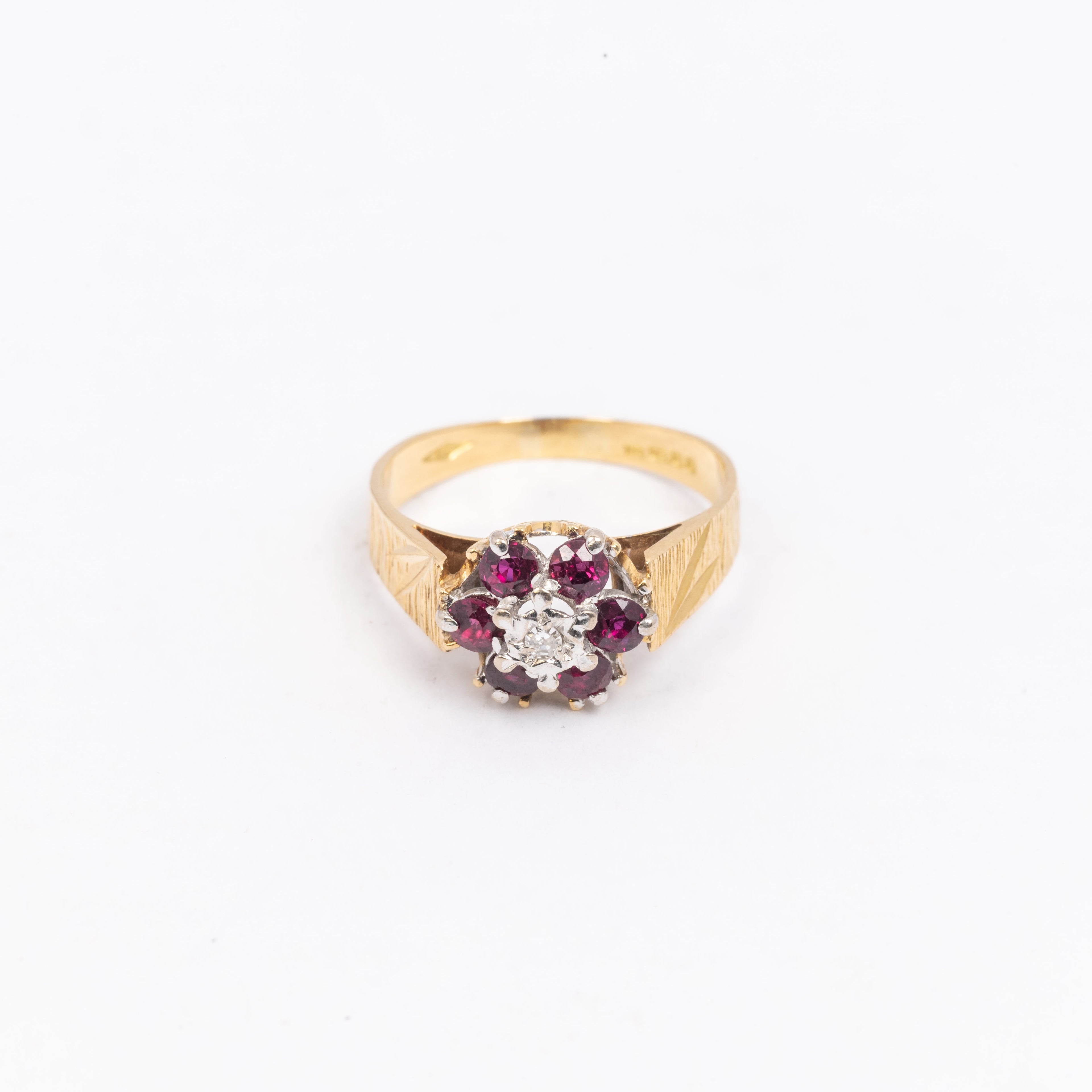 Ladies Ruby Ring