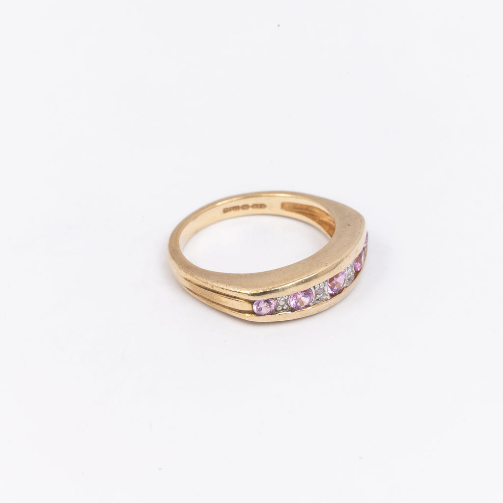 Ladies Pink sapphire & Diamond Ring
