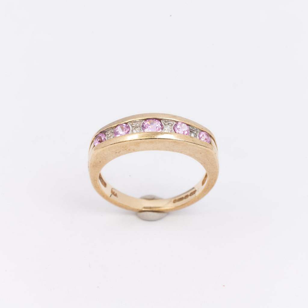 Ladies Pink sapphire & Diamond Ring