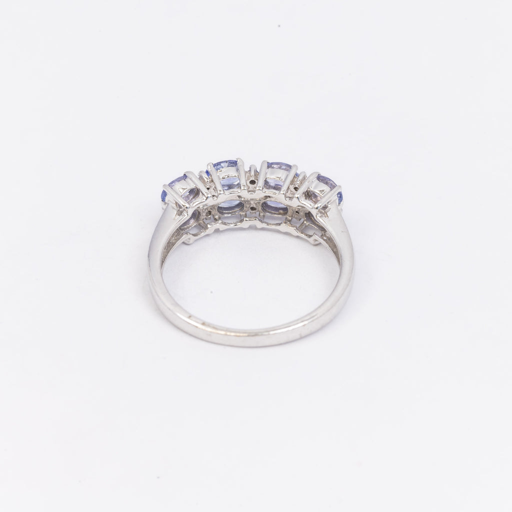 Ladies Tanzanite & Diamond Ring